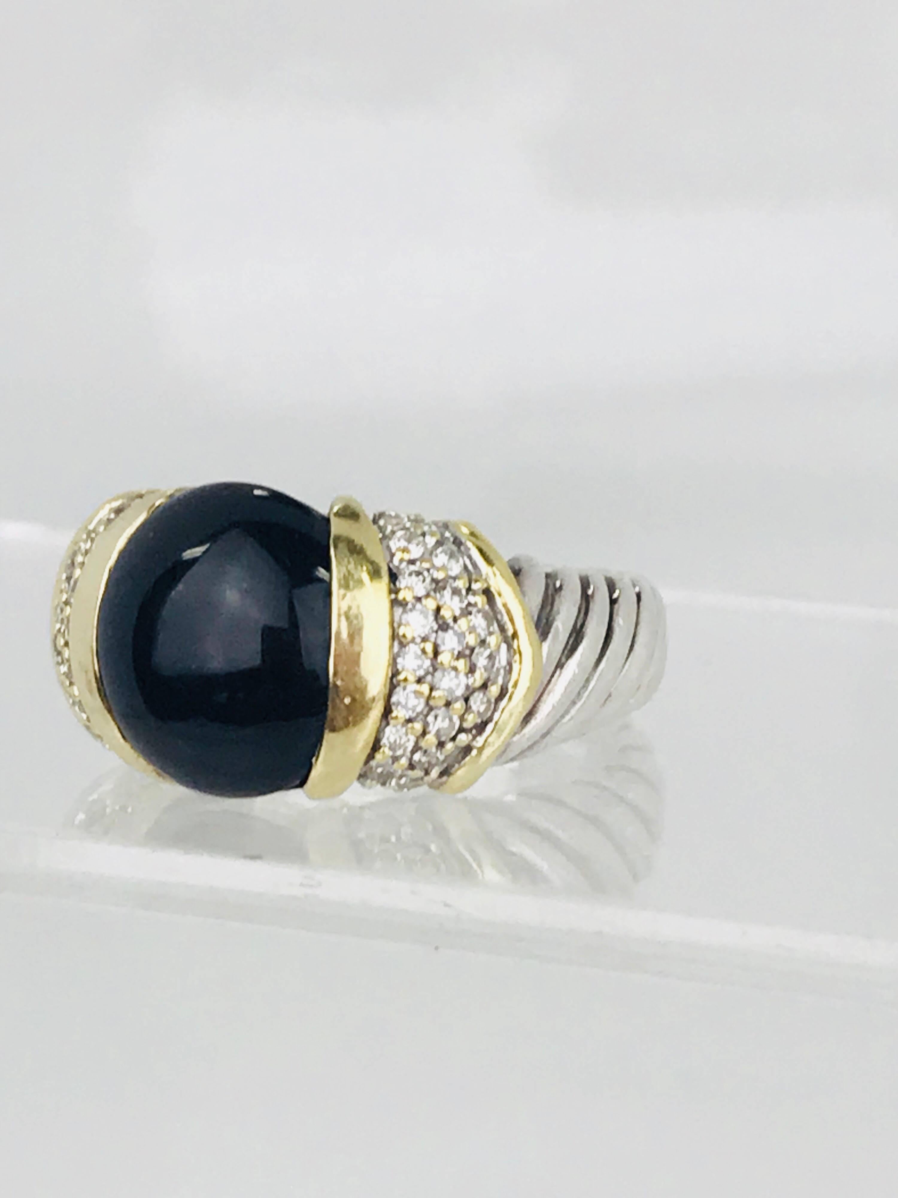 Contemporary David Yurman Diamond and Black Onyx Two-Tone 18 Karat Gold Sterling Cable Ring For Sale