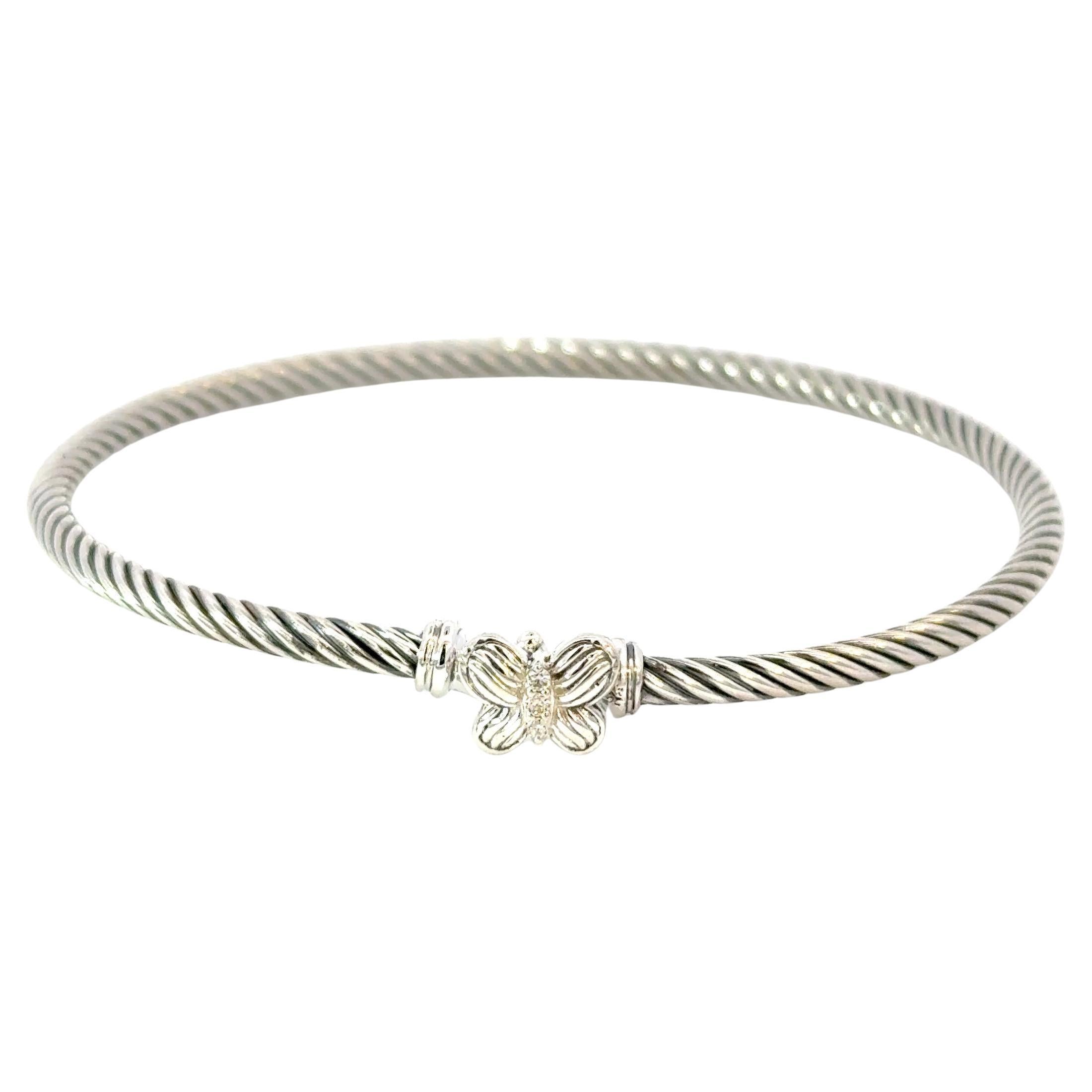 David Yurman Pulsera Puño Mariposa Diamantes Talla M Plata de Ley Estate en venta