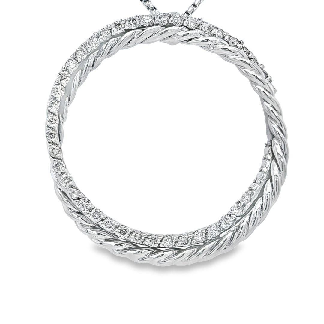 Donna Collana con ciondolo a forma di cerchio con diamanti di David Yurman in vendita