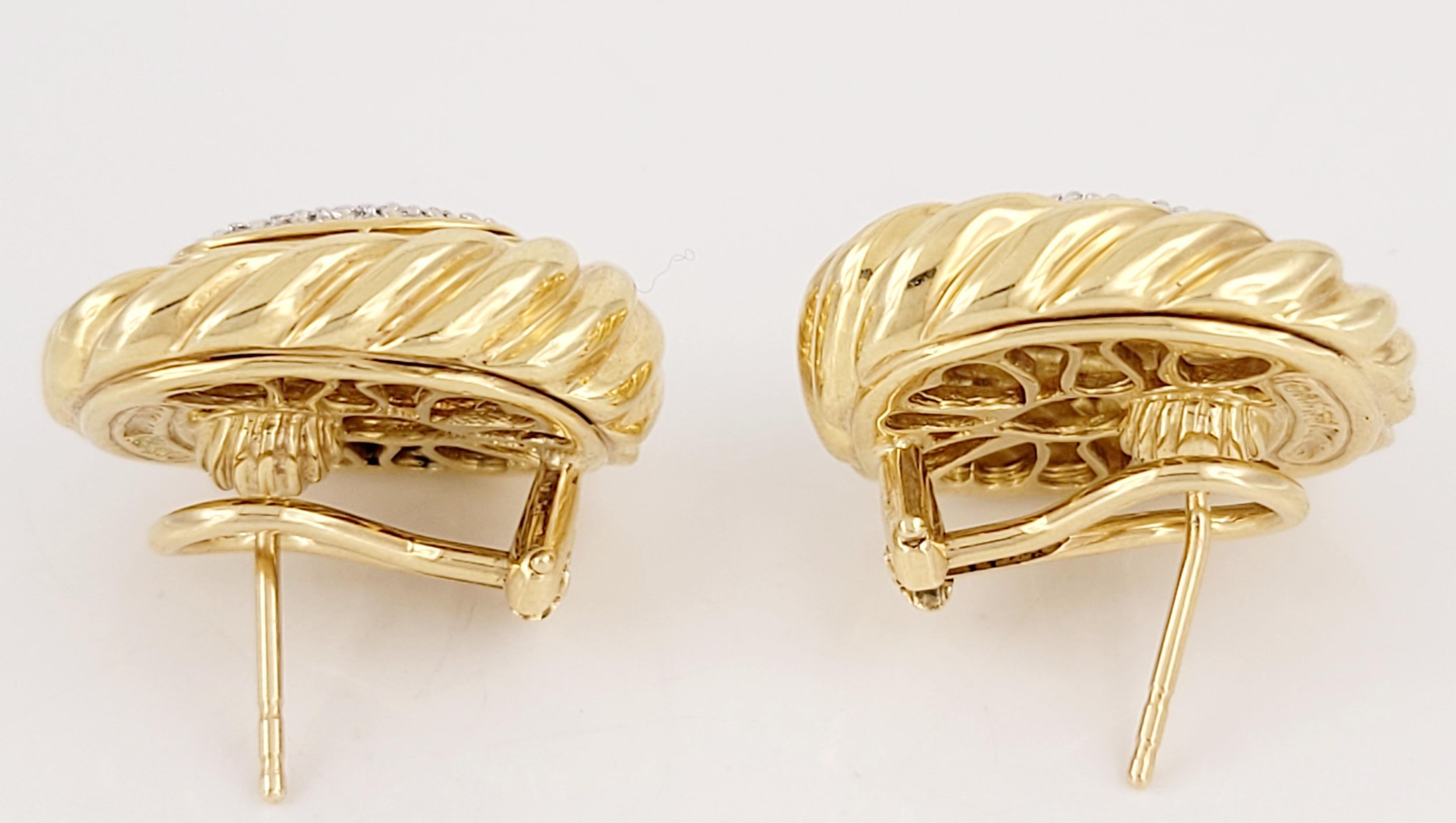 David Yurman Diamond Earrings in 18K Yellow Gold In Excellent Condition For Sale In New York, NY