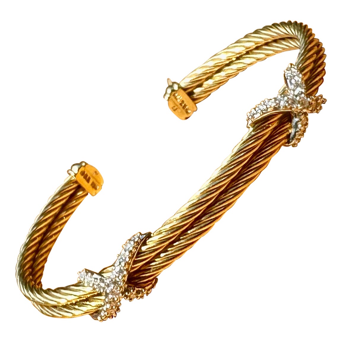How do I know if my diamond bracelet is real?