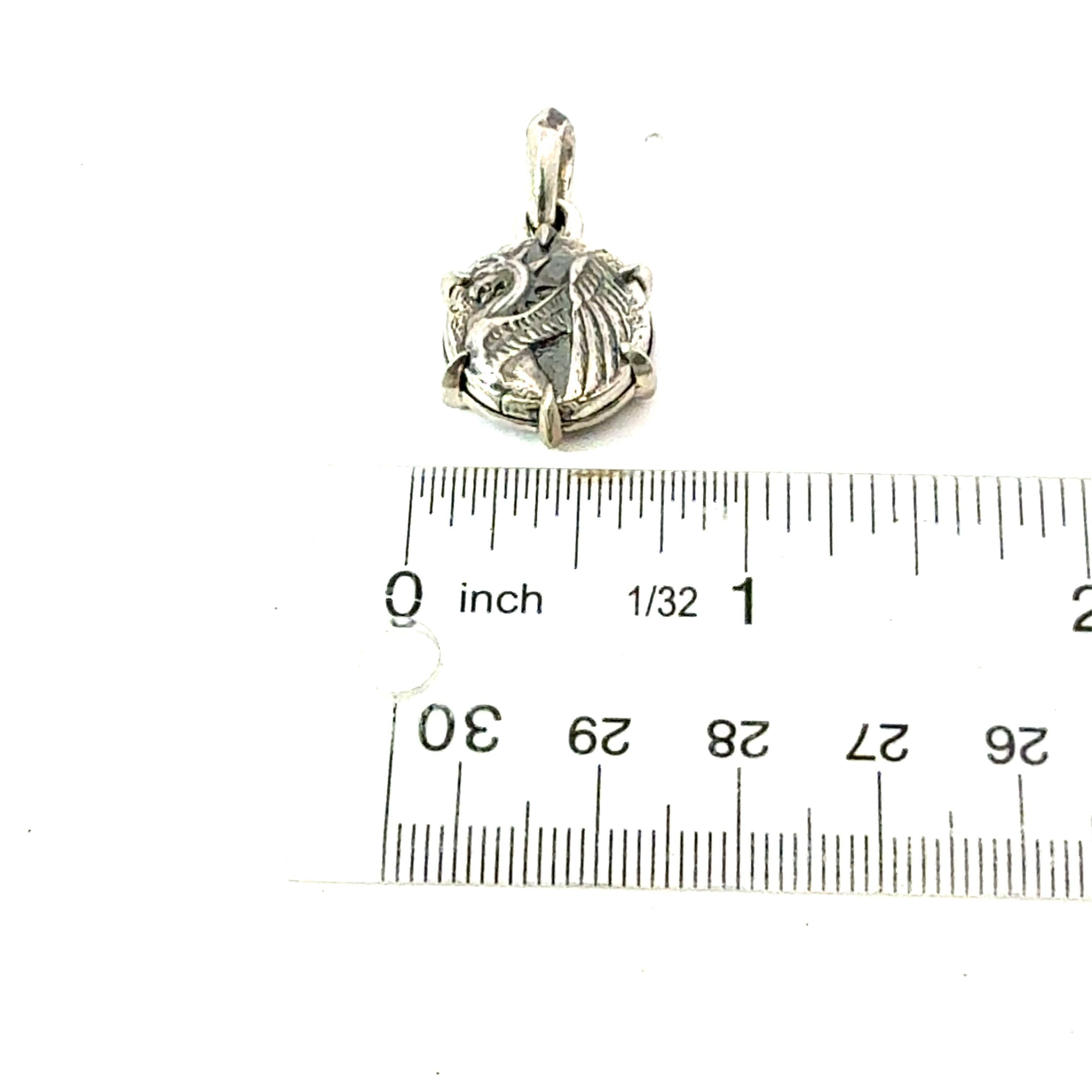 David Yurman Amuleto del Drago in argento sterling Estate In condizioni buone in vendita a Brooklyn, NY