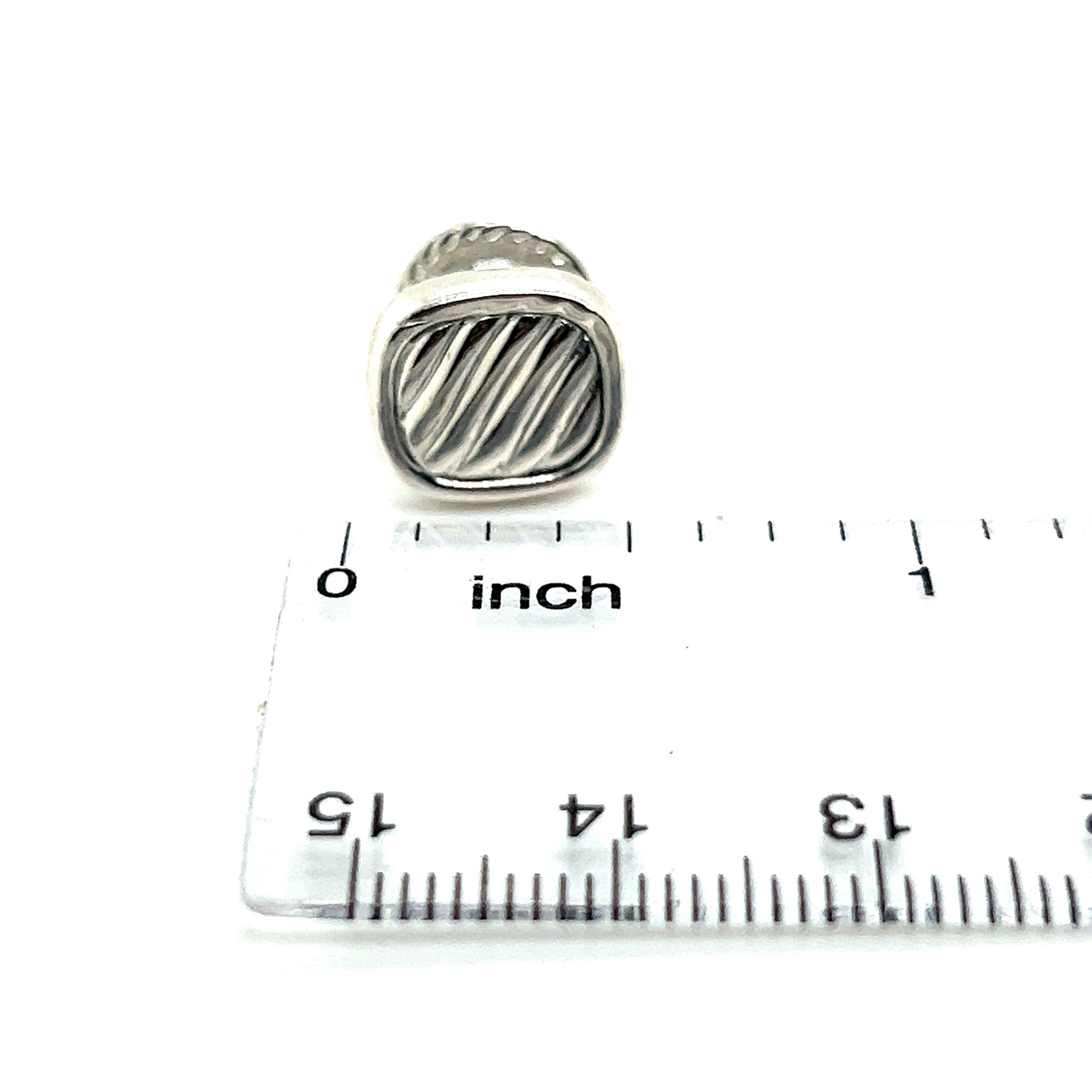 David Yurman Estate PC Tuxedo Button Set Sterling Silver DY413

VENDITORE DI FIDUCIA DAL 2002

Vendita al dettaglio: $799,00

SI PREGA DI VEDERE LE NOSTRE CENTINAIA DI FEEDBACK POSITIVI DA PARTE DEI NOSTRI CLIENTI!!!

SPEDIZIONE