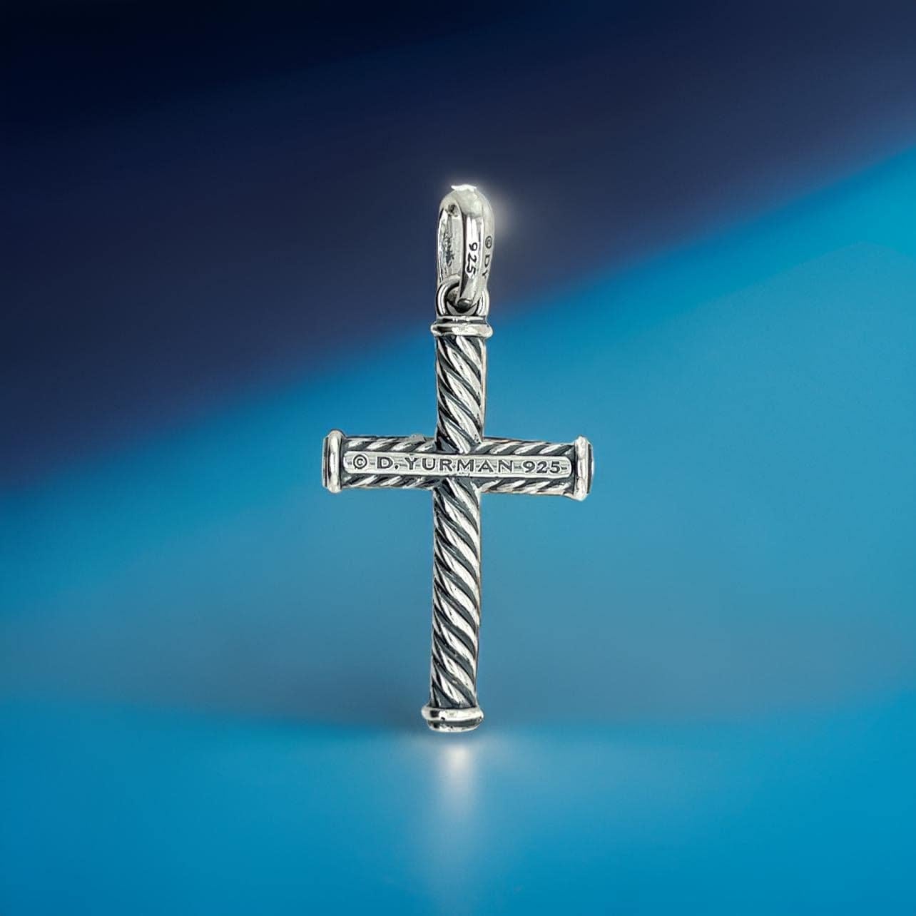 Croix unisexe de David Yurman Estate en argent sterling Pour femmes en vente