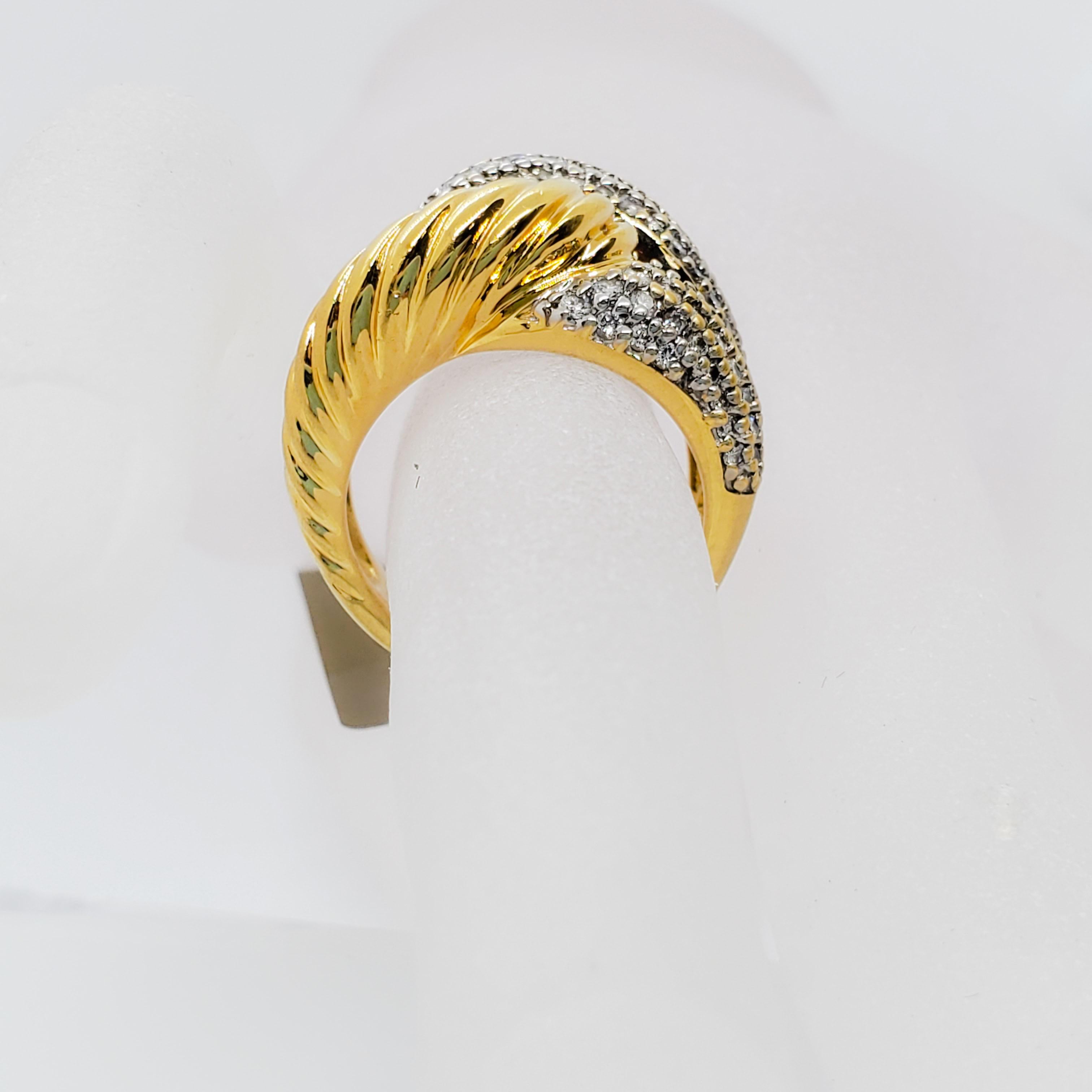 Round Cut David Yurman Estate White Diamond and Gold Ring