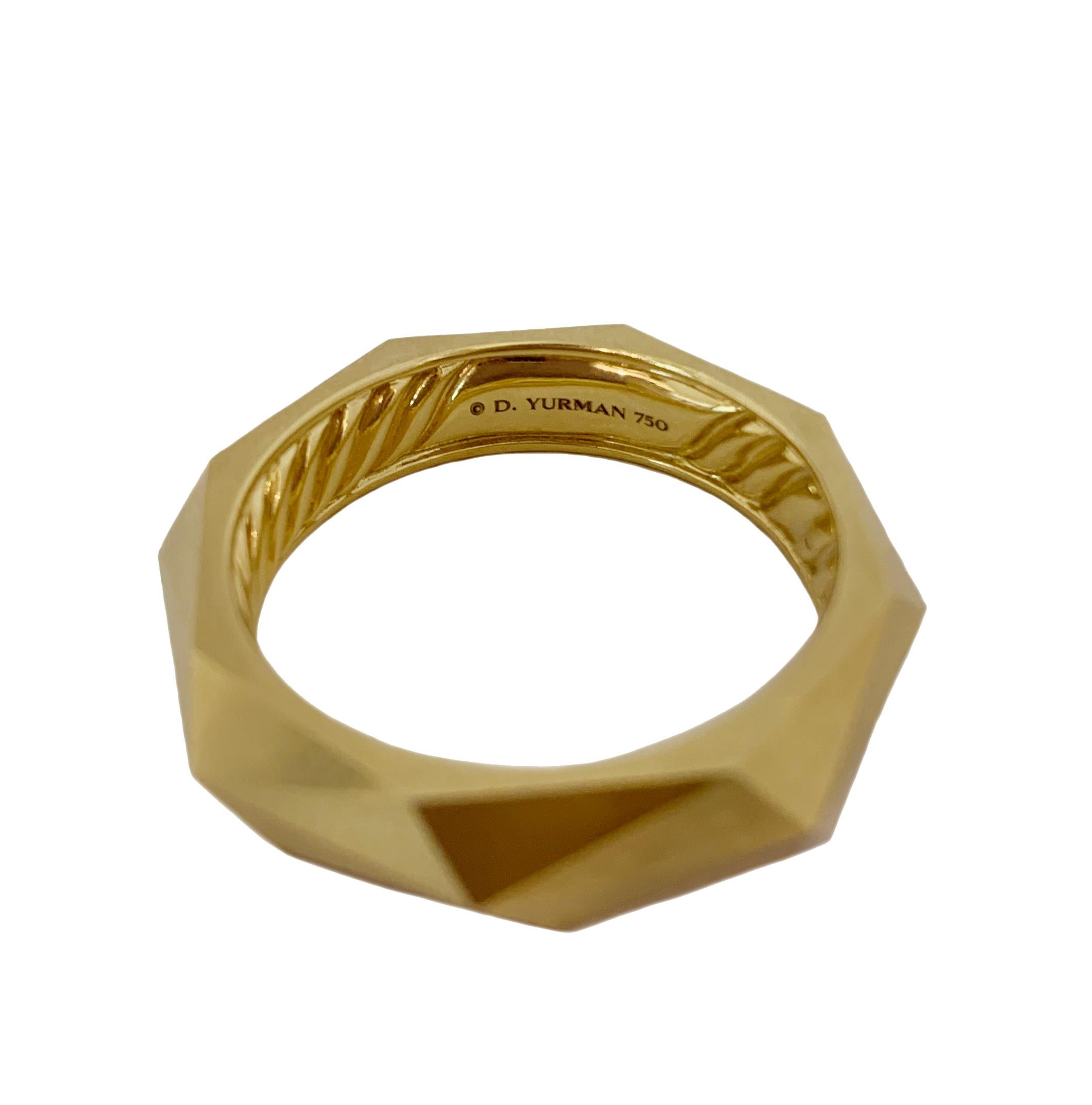 -Mint condition
-18k Yellow Gold
-Ring size: 11.5
-Width: 6mm
-Weight: 11.3gr 
-Comes with David Yurman box
-Retail: $2900