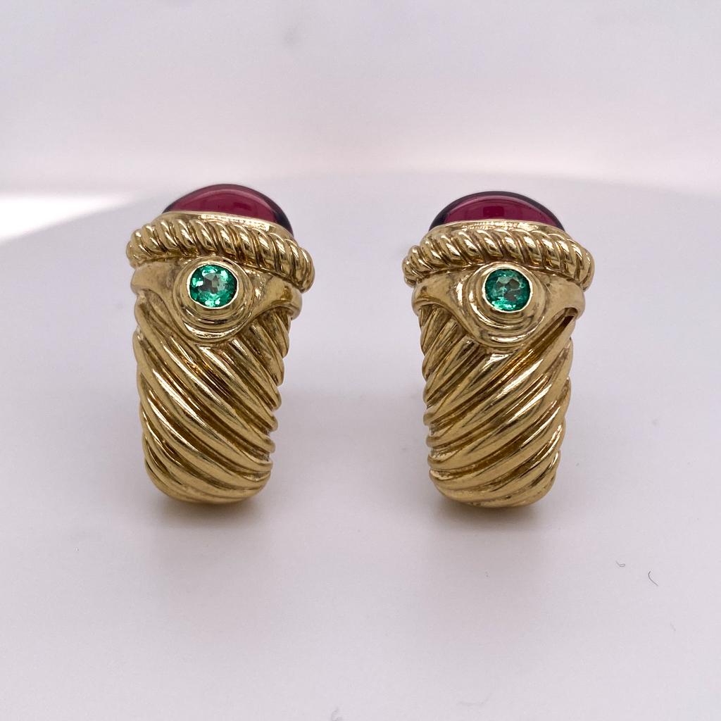 Contemporain David Yurman Emerald & Garnet Hoops 14K Yellow Gold Renaissance Collection en vente