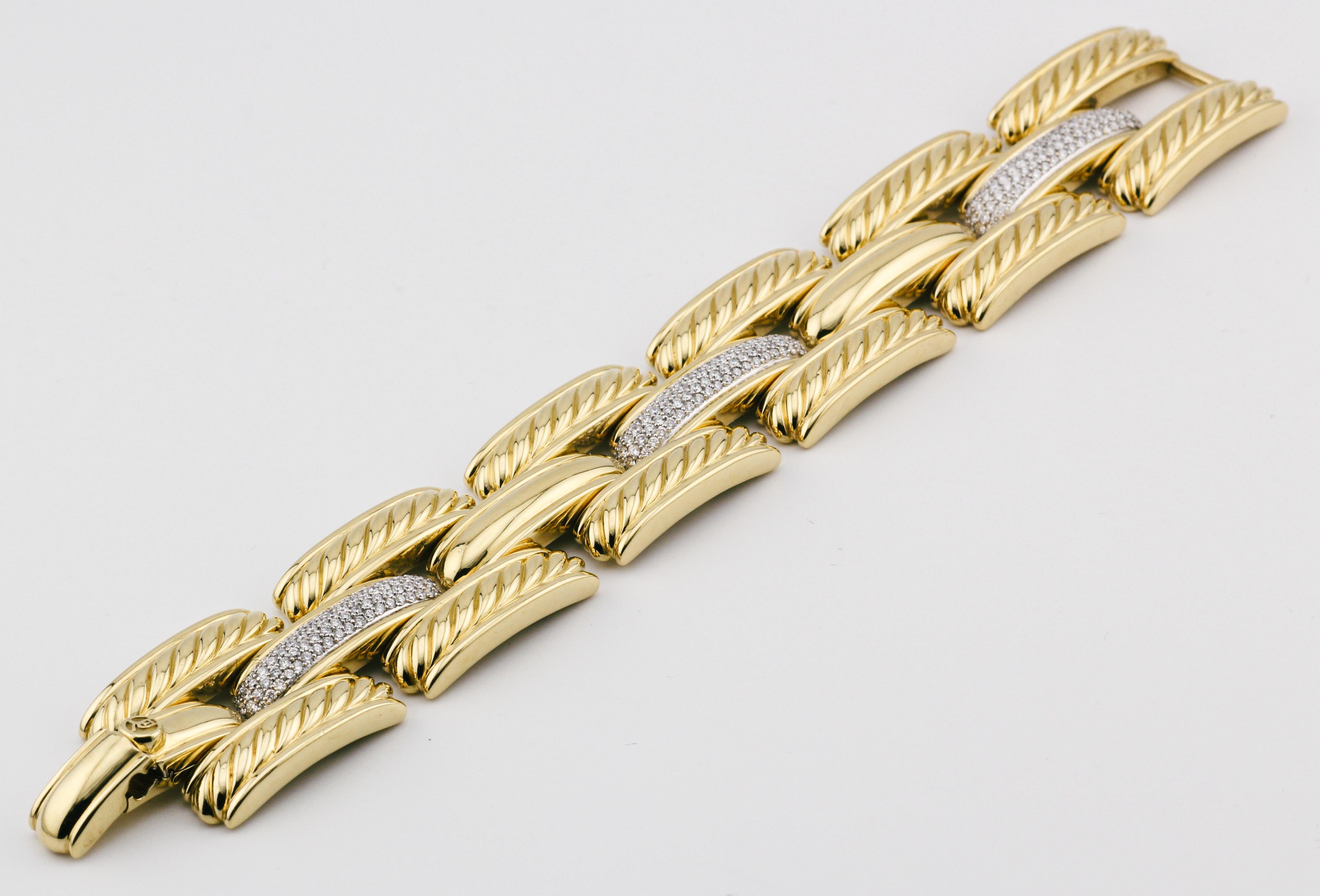 Round Cut David Yurman Gatelin Pave Diamond  18K Gold Cable Link Bracelet For Sale