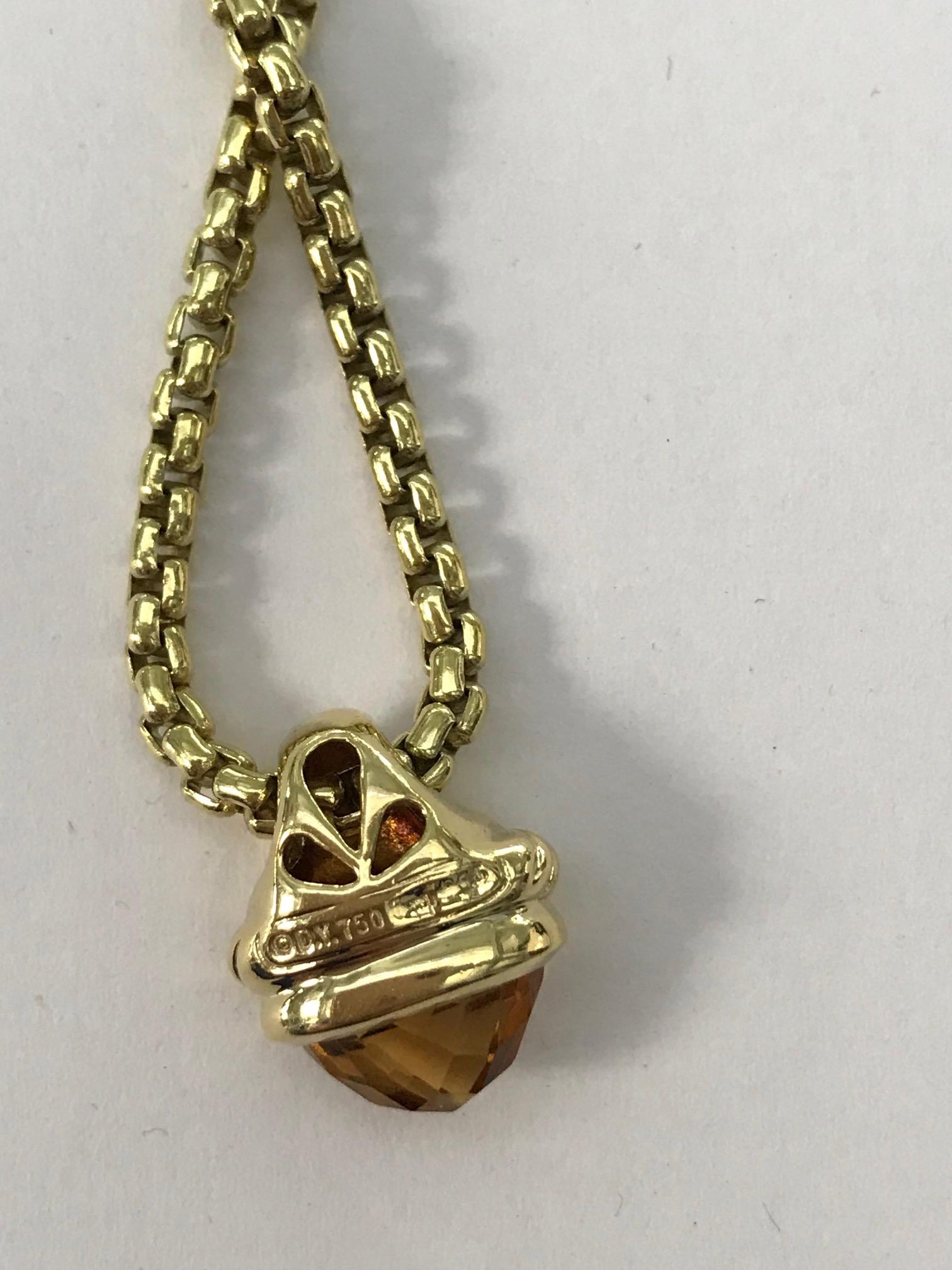 18K yellow gold box chain necklace with a citrine pendant.