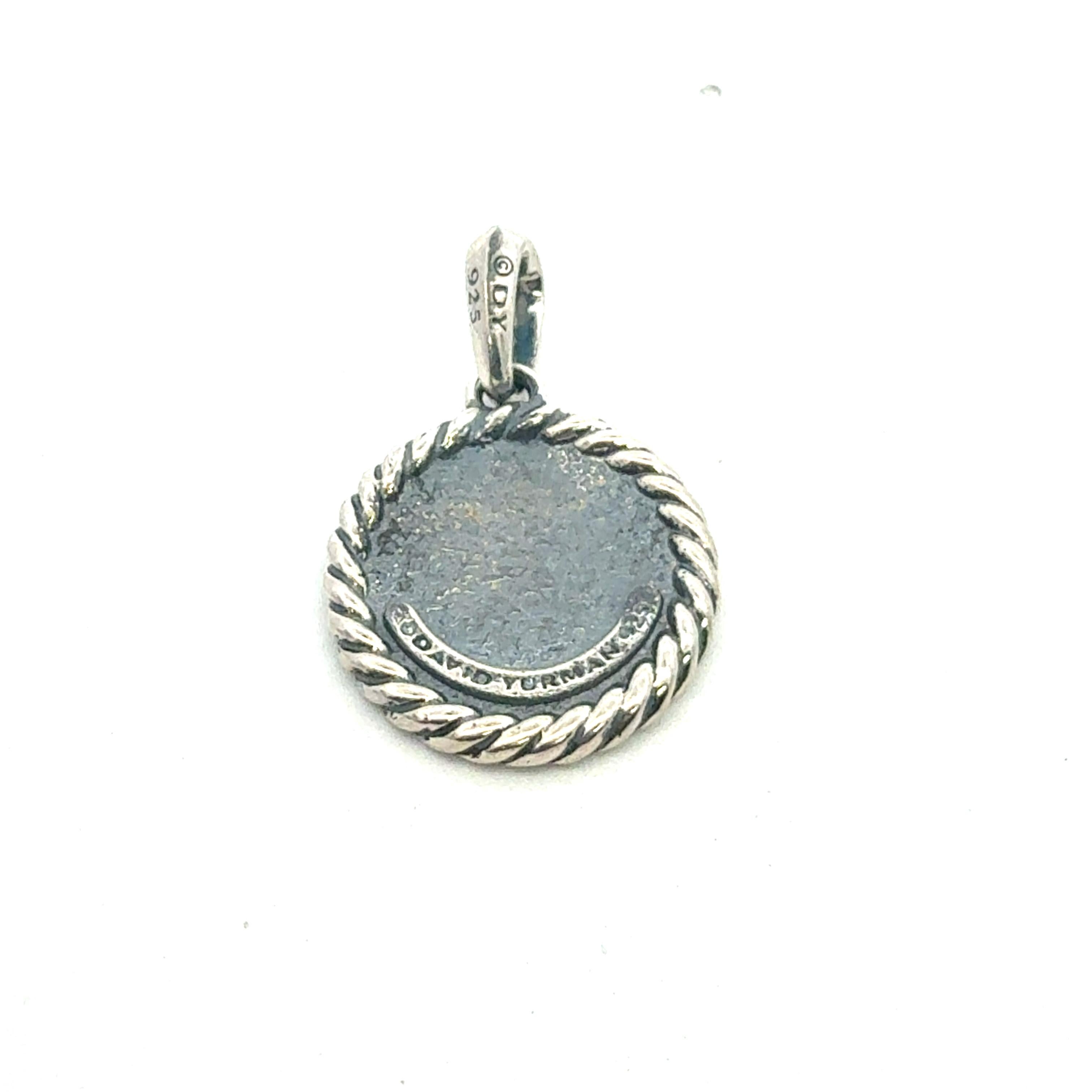 Authentic David Yurman J Initial Amulet Pendant Sterling Silver Estate DY674

Retail: $495.00

TRUSTED SELLER SINCE 2002

PLEASE SEE OUR HUNDREDS OF POSITIVE FEEDBACKS FROM OUR CLIENTS!!

FREE SHIPPING

This elegant Authentic David Yurman pendant is