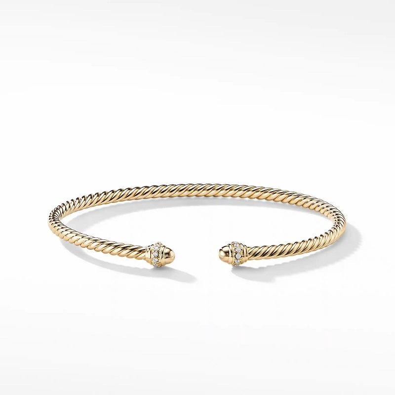 18-karat Yellow Gold
Pavé Diamonds, 0.08 total carat weight
Bracelet, 3mm
Size Medium 
B13769D88ADI