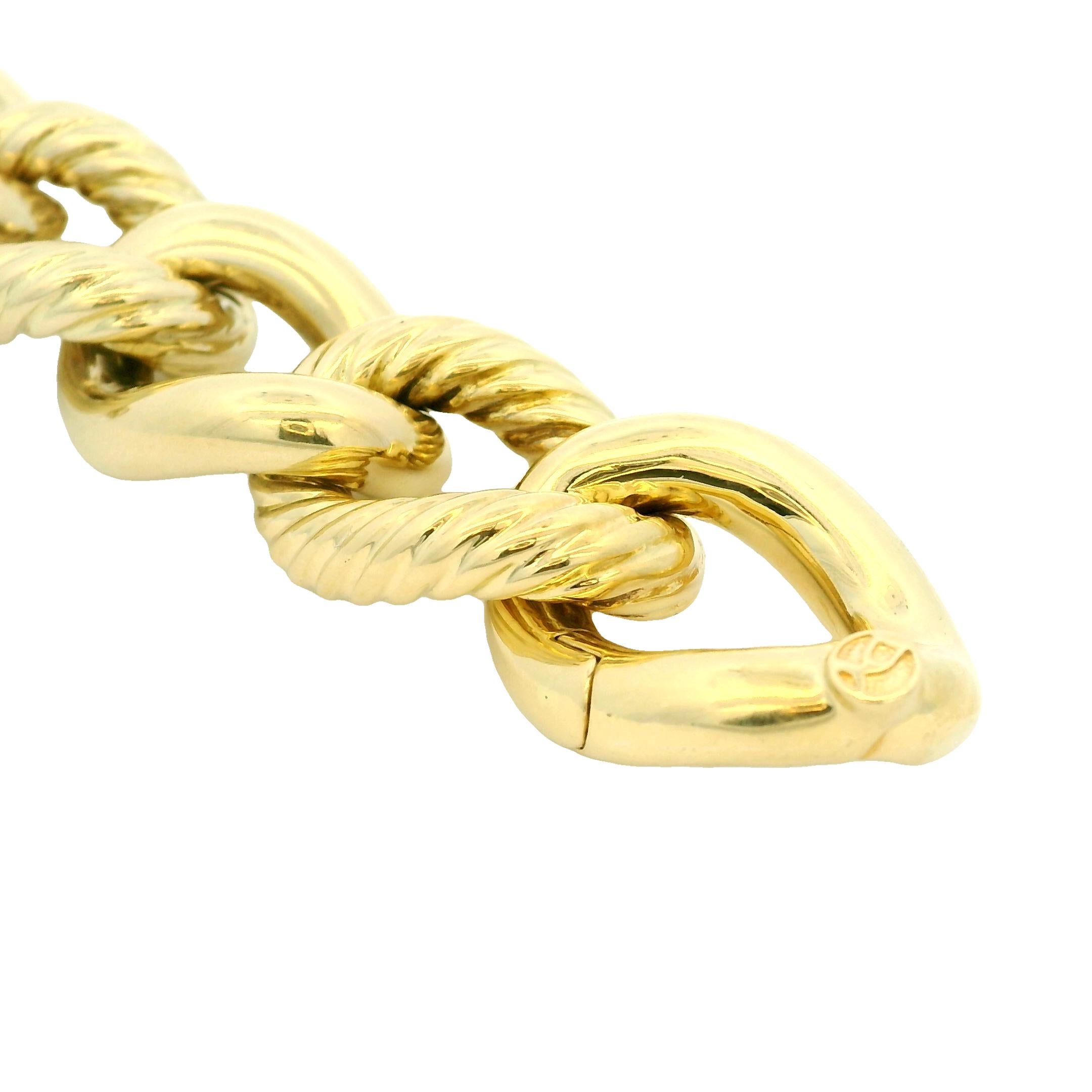 David Yurman, grand bracelet à maillons ovales nervurés de 18 carats, en stock Excellent état - En vente à Boca Raton, FL