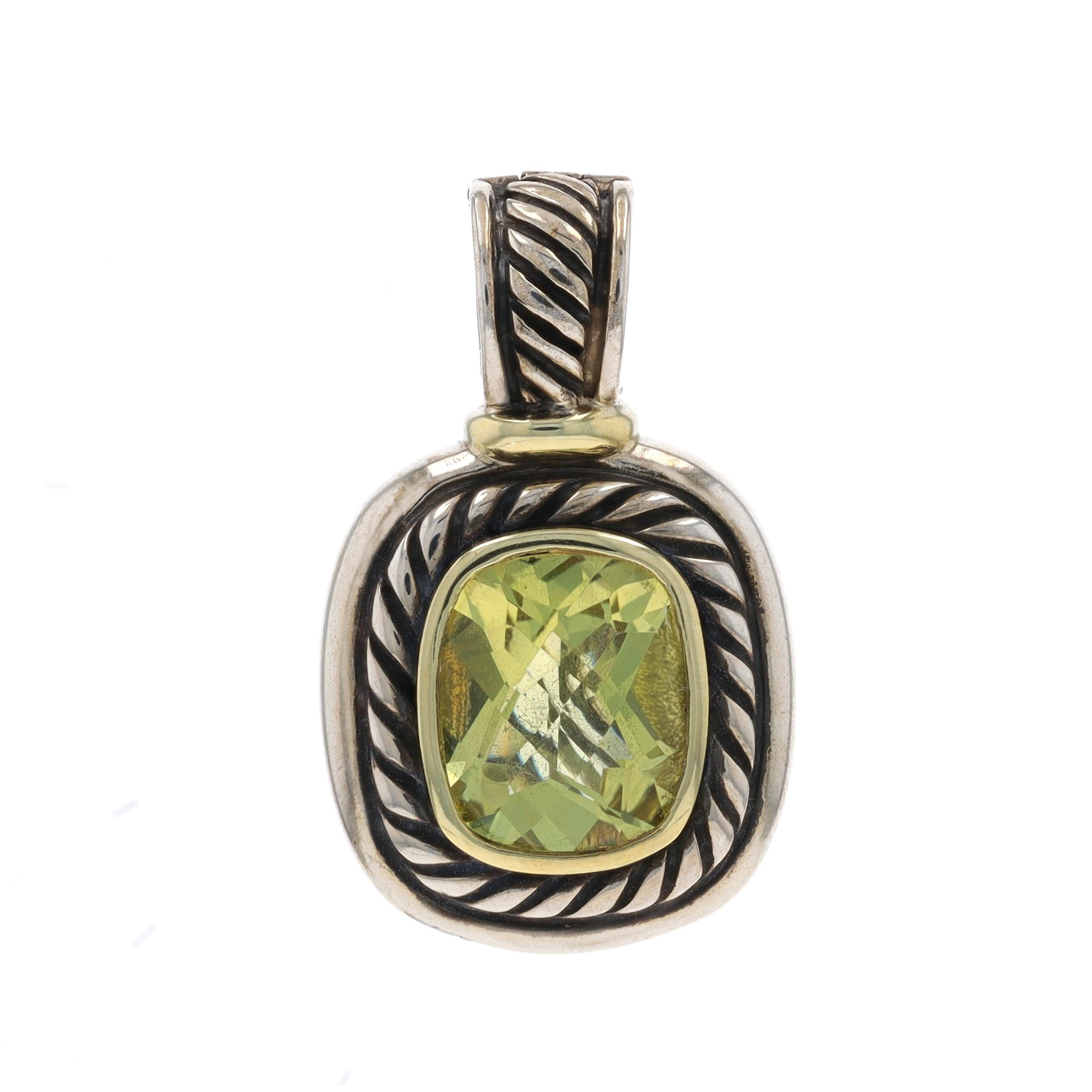 Prix de détail : 800

Marque : David Yurman
Design :  Clip de renforcement

Contenu du métal : Argent sterling et or jaune 14k

Informations sur les pierres

Quartz citron naturel
Coupe : damier coussin
Couleur : jaune verdâtre

Style :