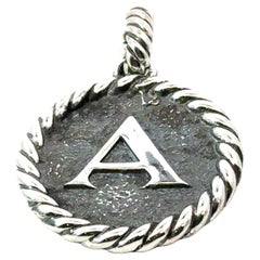 David Yurman Lettera A Amuleto in argento 925 Estate
