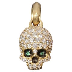 David Yurman Memento Mori Skull Pendant 18k Gold 1.03ct Diamonds Emeralds 4200