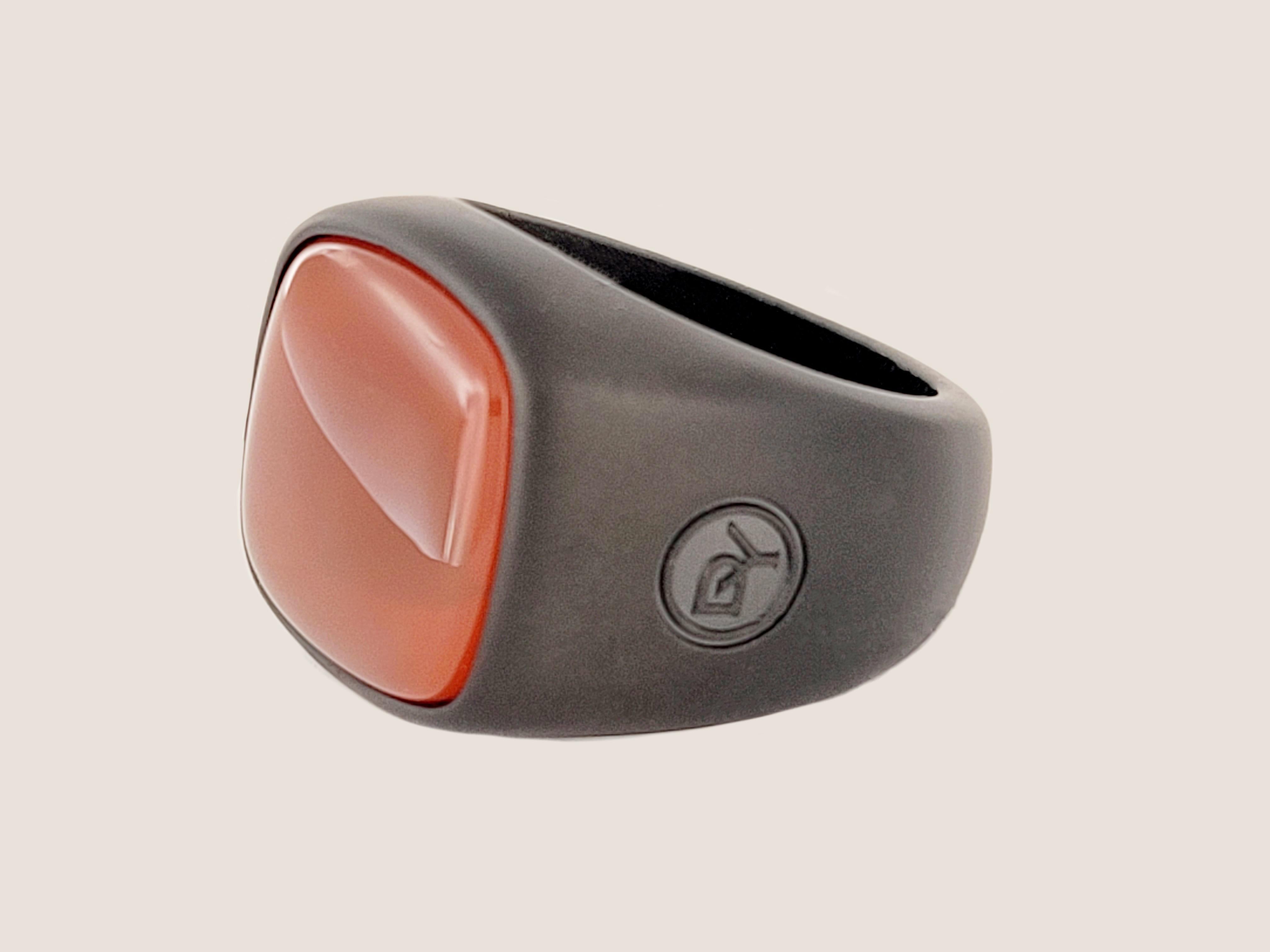 David Yurman Men's Exotic Red Stone Ring in Black Titanium In New Condition For Sale In New York, NY