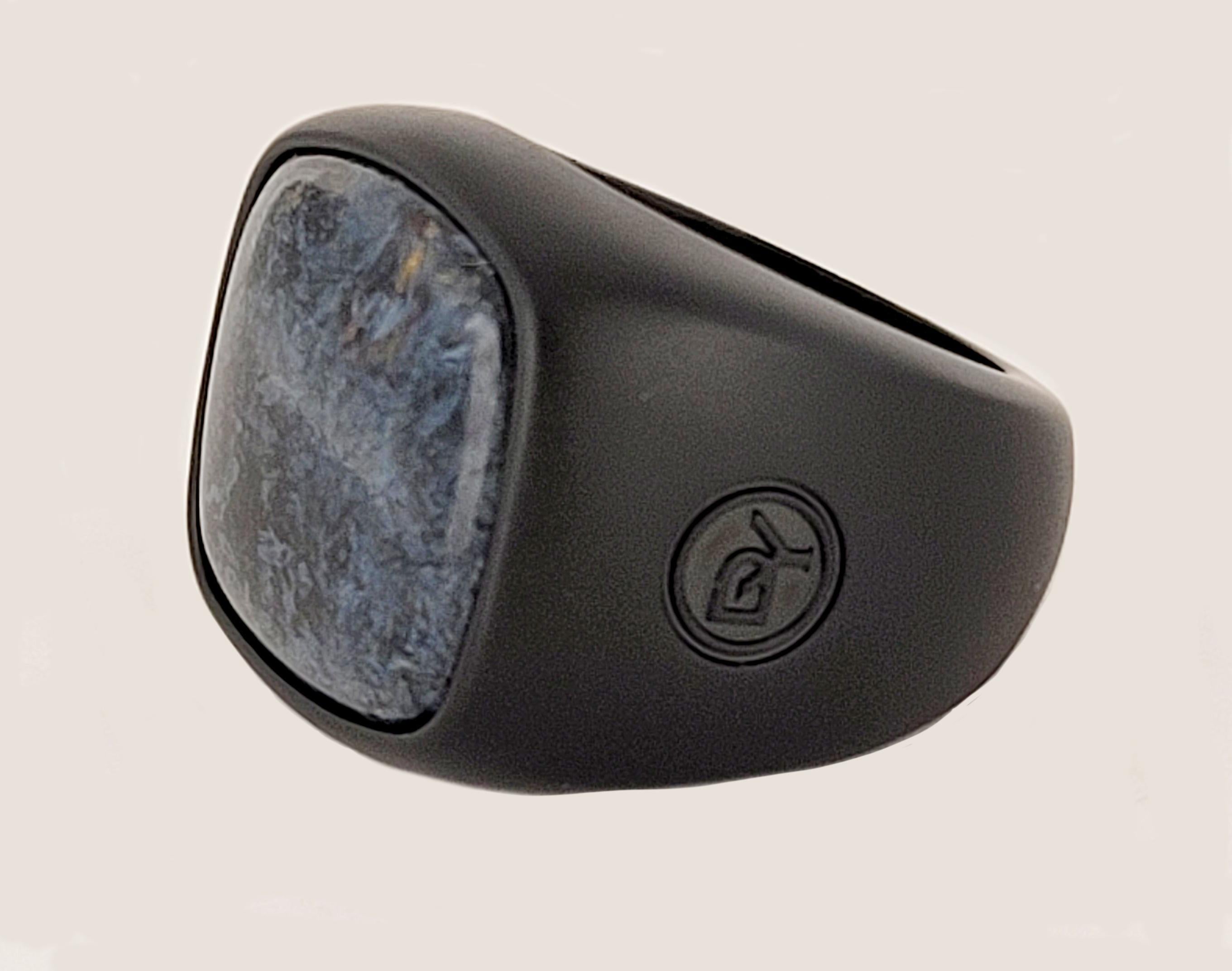 Brand David Yurman 
From streamline collection 
Metal type: Titanium
Ring Size: 7.75
Stone dimension: 16.5mm X 17mm
Base of shank: width 8.3mm 
Ring weight 18g.
Signature: ©DY
Gender Men
Condition New
Comes with David Yurman pouch.