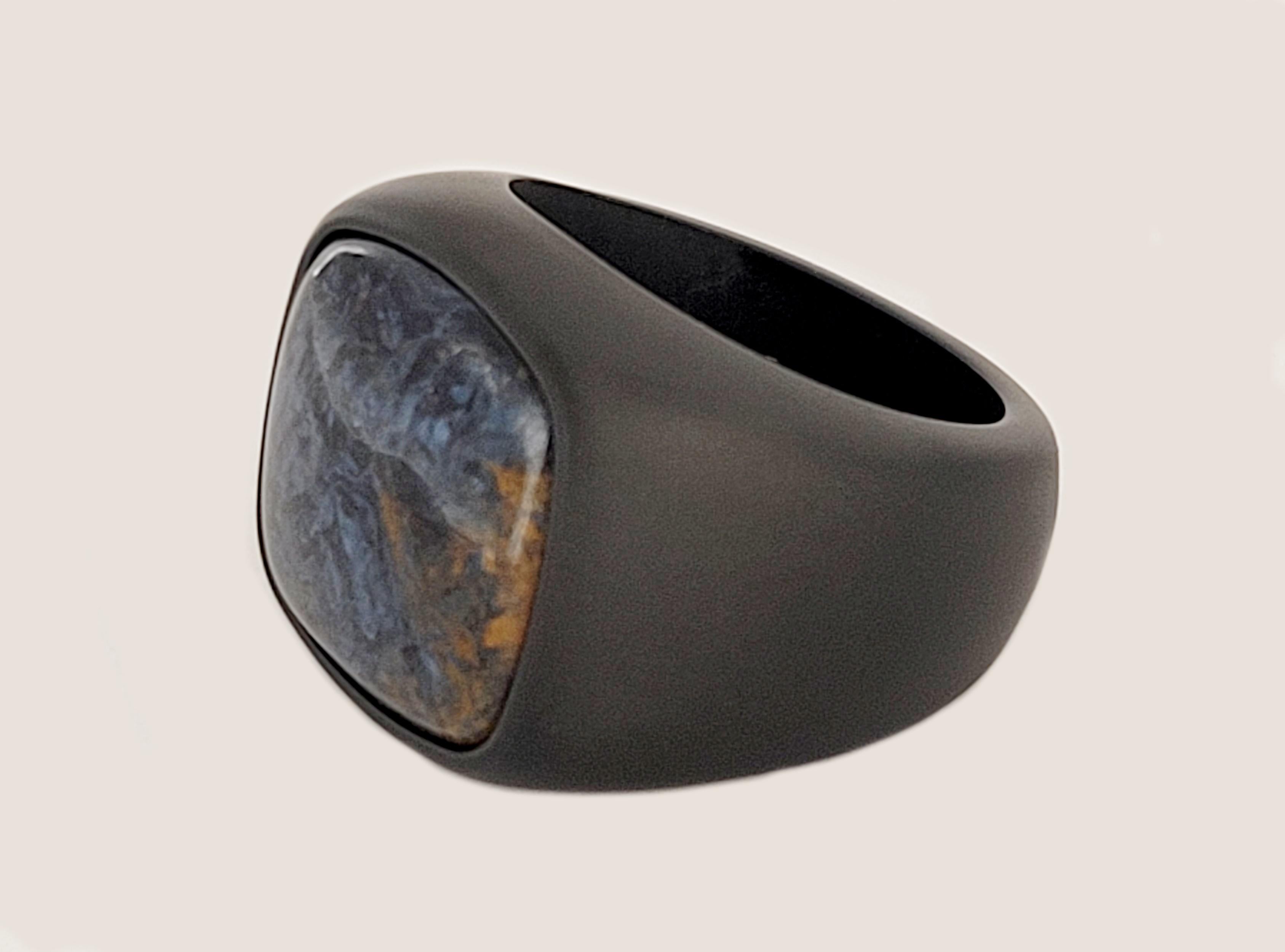 David Yurman Men's Exotic Stone Ring with Pietersite in Black Titanium In New Condition For Sale In New York, NY