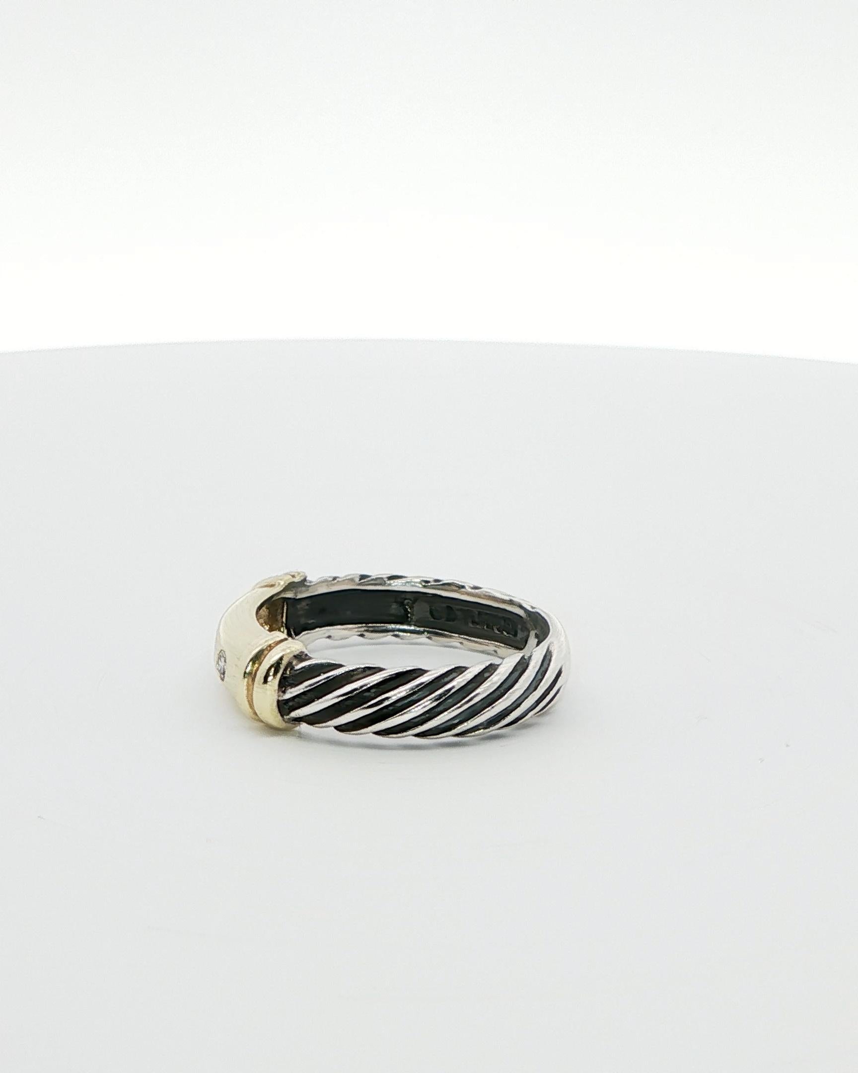 Taille ronde David Yurman Metro Cable Three Diamond SS/14KYG Ring - Size 7 en vente