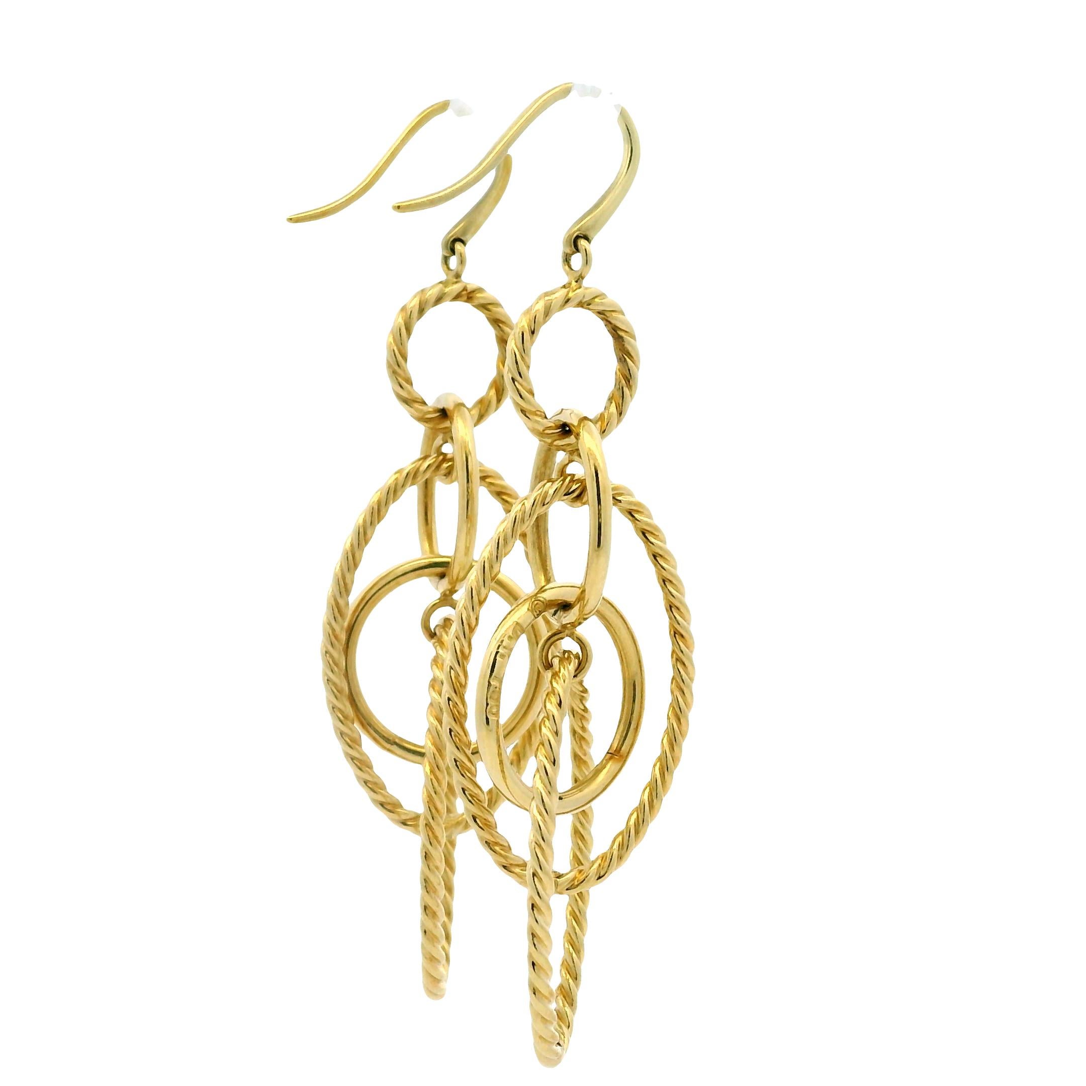David Yurman 18k Yellow Gold Mobile Circle Drop Earrings

Our location has been buying designer jewelry for 40+ years. 

Designer: David Yurman
Style: David Yurman Mobile Chain Link Earrings
Material: 18k Yellow Gold
Earring Backs: 18k yellow gold