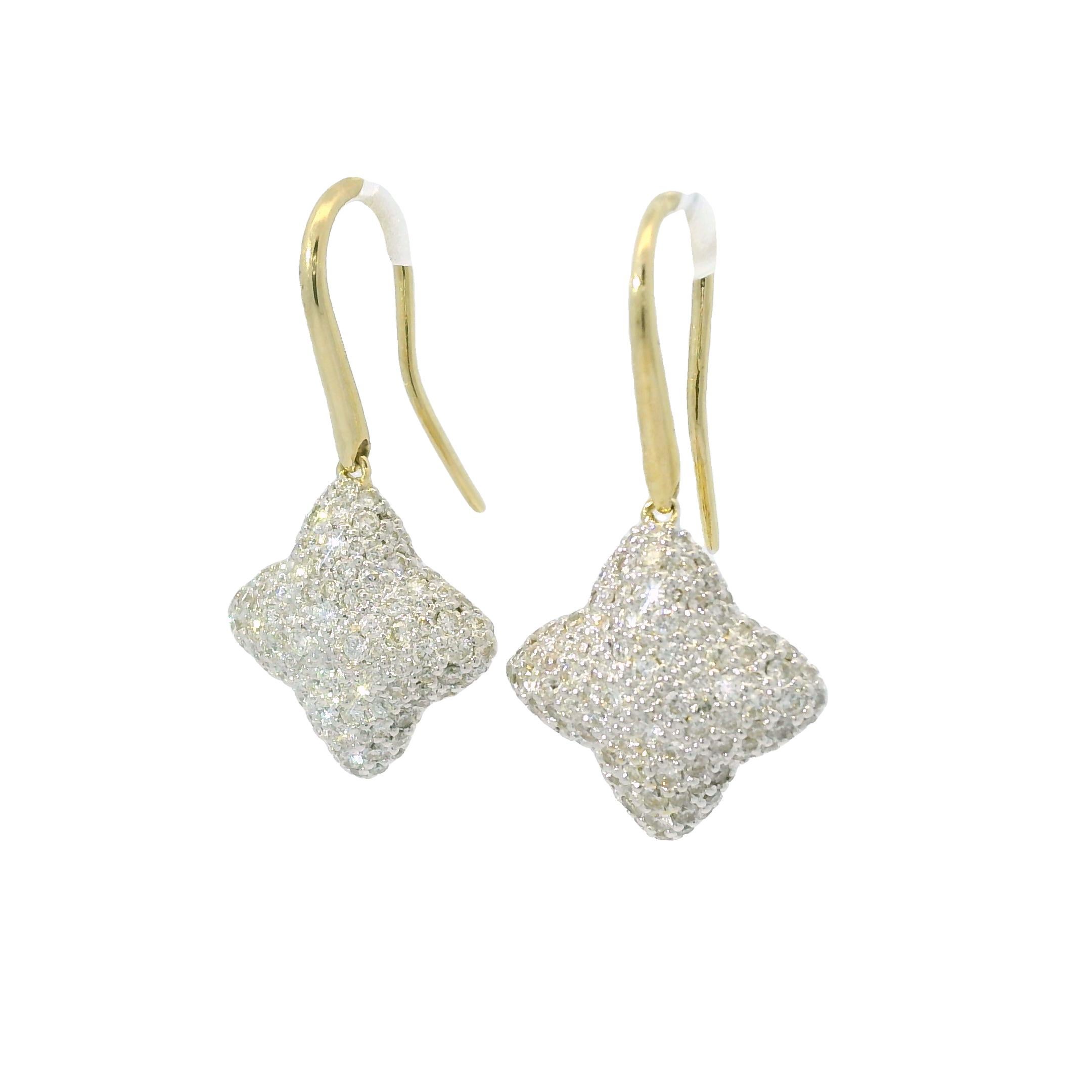 David Yurman, boucles d'oreilles Quatrefoil en or 18 carats avec diamants naturels de 1,10 carat en vente 2