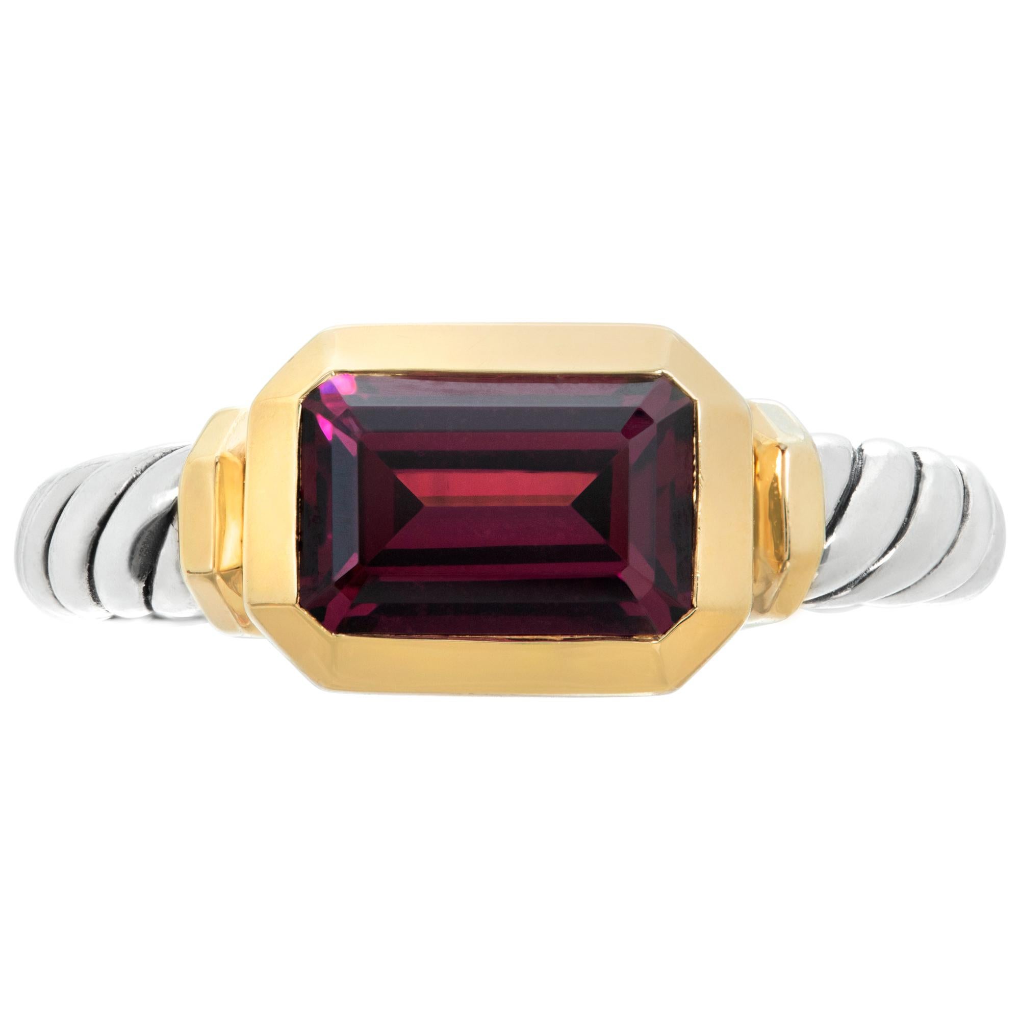 David Yurman Novella ring in 18k & sterling silver with Rhodolite. Size 7.5. Complete with DY pouch & box.

This David Yurman ring is currently size 7.5 and some items can be sized up or down, please ask! It weighs 4.5 pennyweights and is 18K &