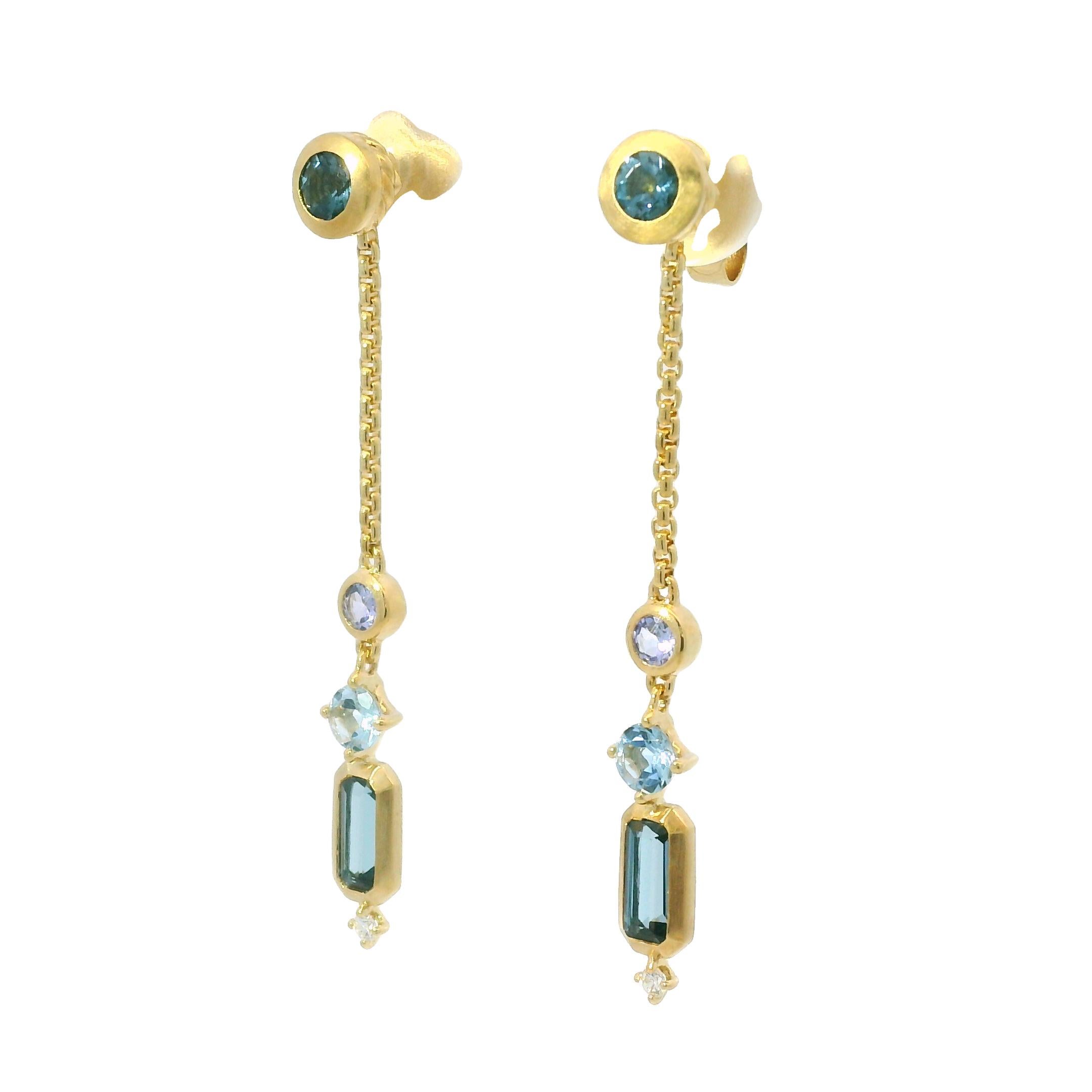 David Yurman Novella - Orecchini a goccia con pietre e diamanti a 18 carati In magazzino In condizioni ottime in vendita a Boca Raton, FL