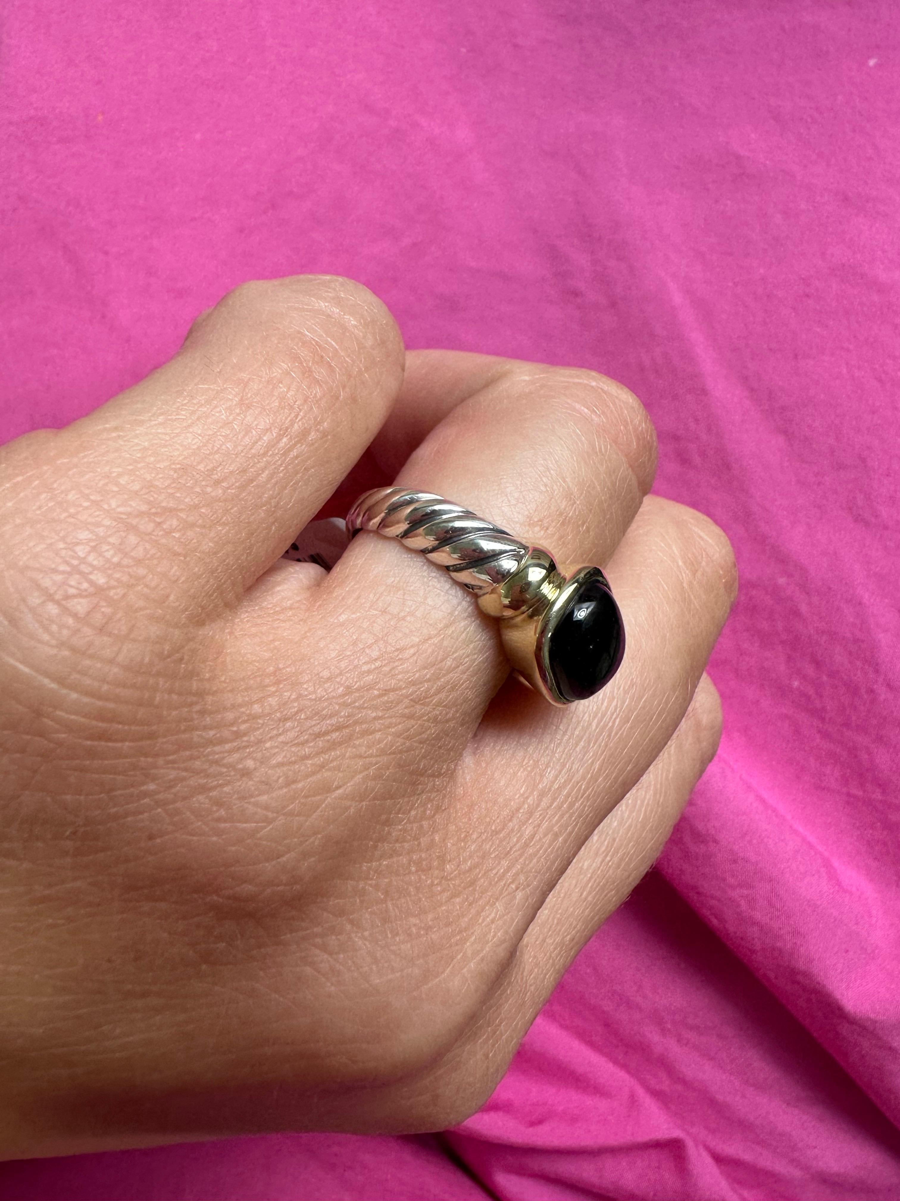 David Yurman Onyx cocktail ring 14KT gold & Silver In Excellent Condition For Sale In Jupiter, FL