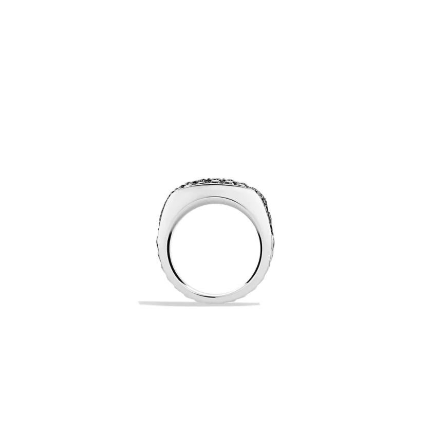 David Yurman Anello Pave a tre lati con diamanti neri Anello Chevron In condizioni ottime in vendita a New York, NY
