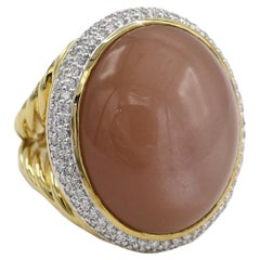 David Yurman Peach Moonstone & Diamond 18 Karat Yellow Gold Cocktail Ring