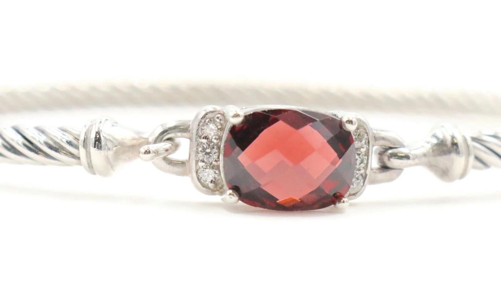 Taille coussin David Yurman Petit bracelet Colllection avec grenats taille coussin et diamants en vente