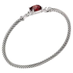 David Yurman Bracciale Petite Wheaton Collection con granato e diamanti taglio cuscino