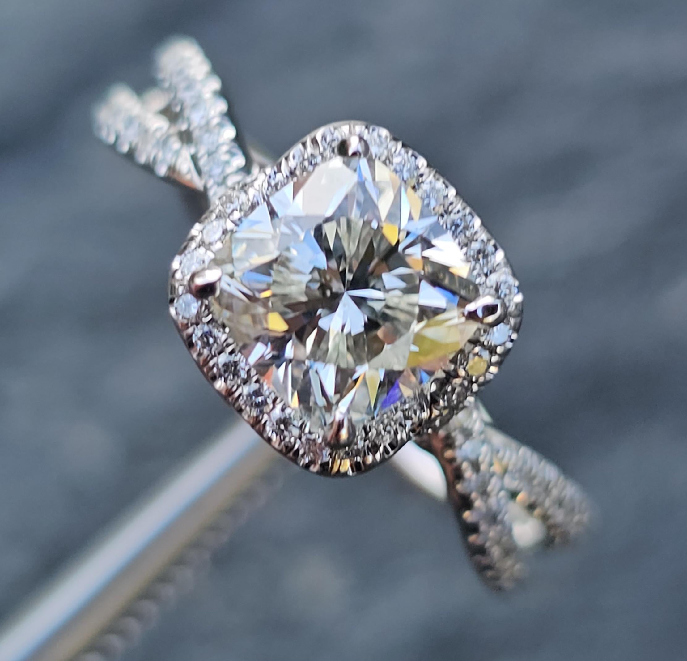 David Yurman Anillo de compromiso de diamantes en platino Infinito GIA Cojín 1,16 I SI1 en venta 1