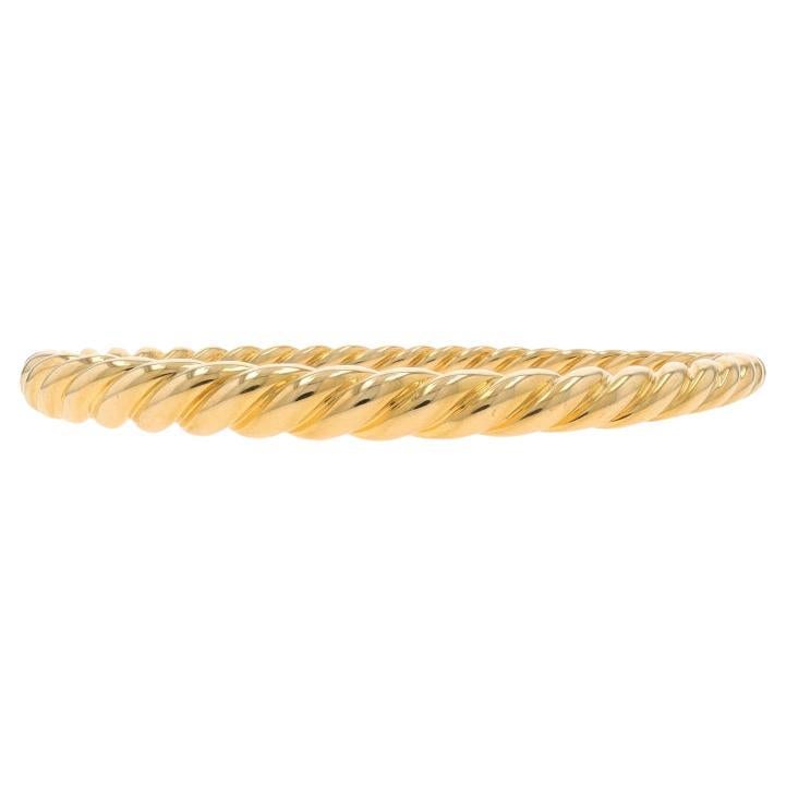 David Yurman Pure Form Cable Bangle Bracelet 6 3/4" - Yellow Gold 18k For Sale