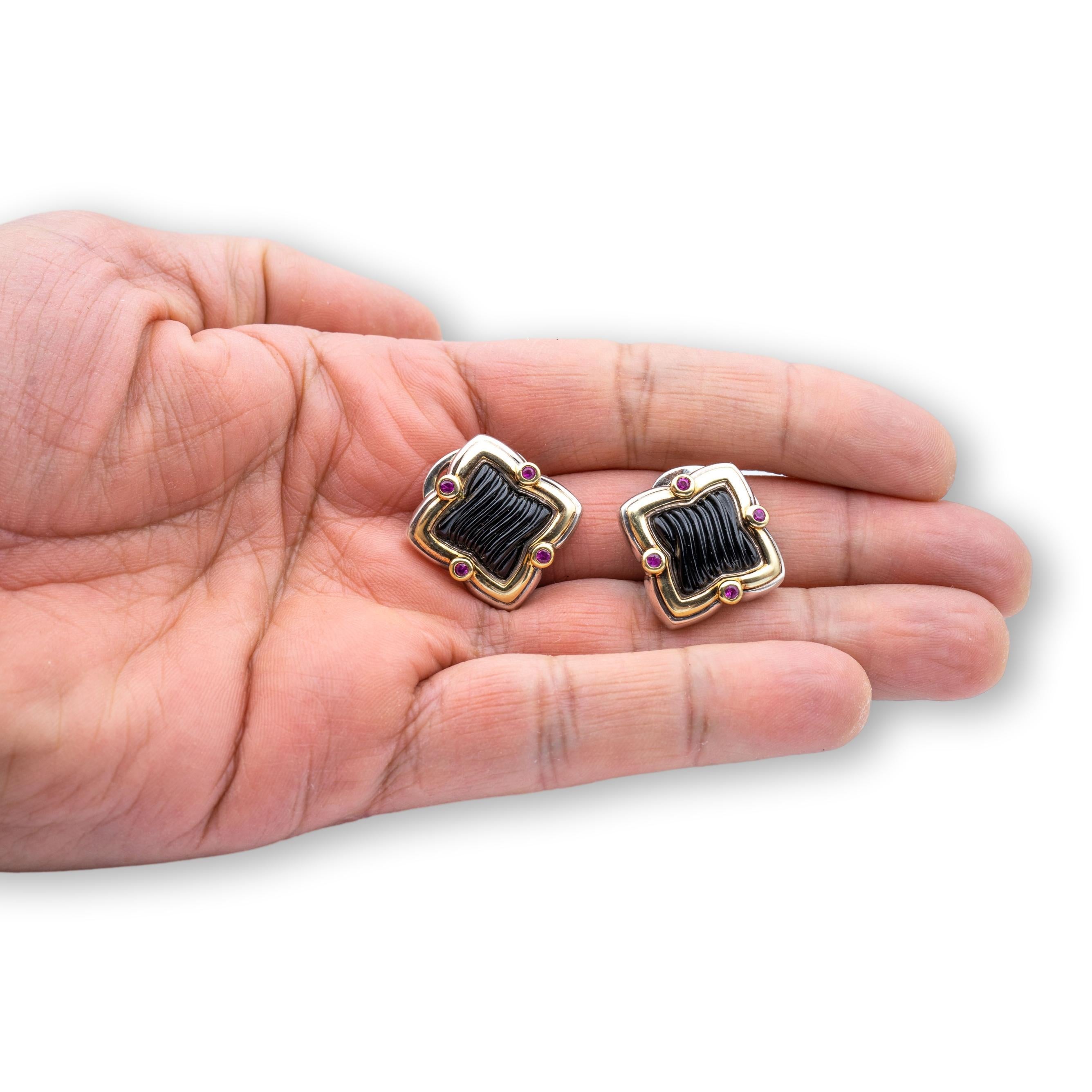 David Yurman Quatrefoil Silver 18K Gold Carved Onyx and Pink Tourmaline Earrings In Excellent Condition In New York, NY