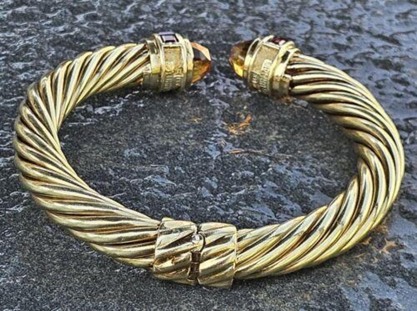 David Yurman Bracciale Rinascimento 10mm Granato Citrino Sfaccettato 14k Oro Vintage In condizioni buone in vendita a Northbrook, IL