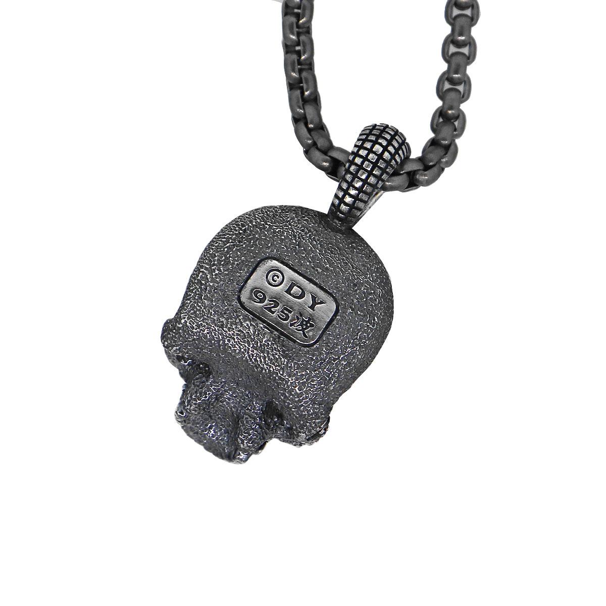 black diamond skull necklace