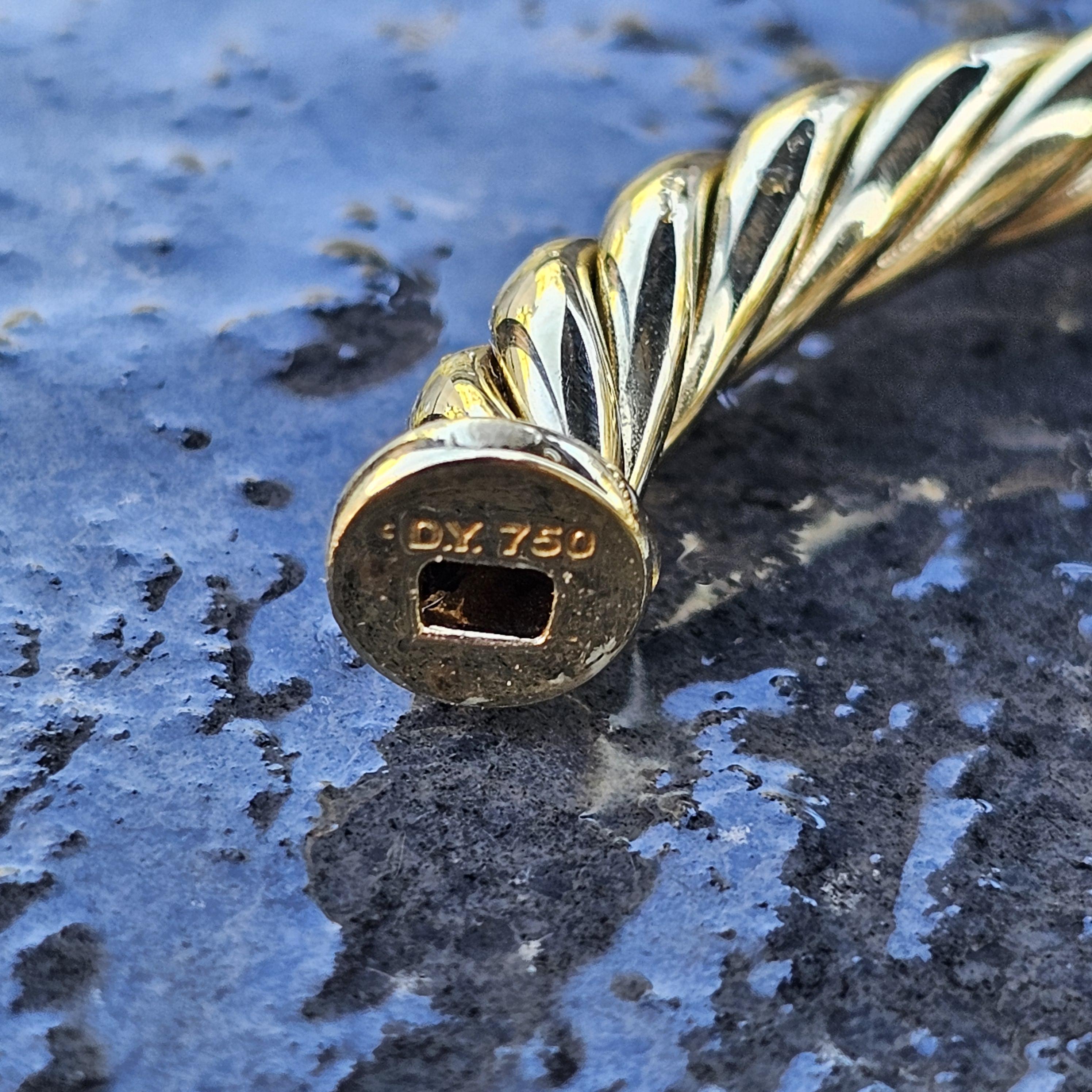 Donna David Yurman Bracciale scolpito con stazione di diamanti in oro 18k Bracciale a cavo 6,5