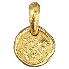David Yurman Shipwreck Coin Pendant Amulet 22k Yellow Gold Small Mini Version