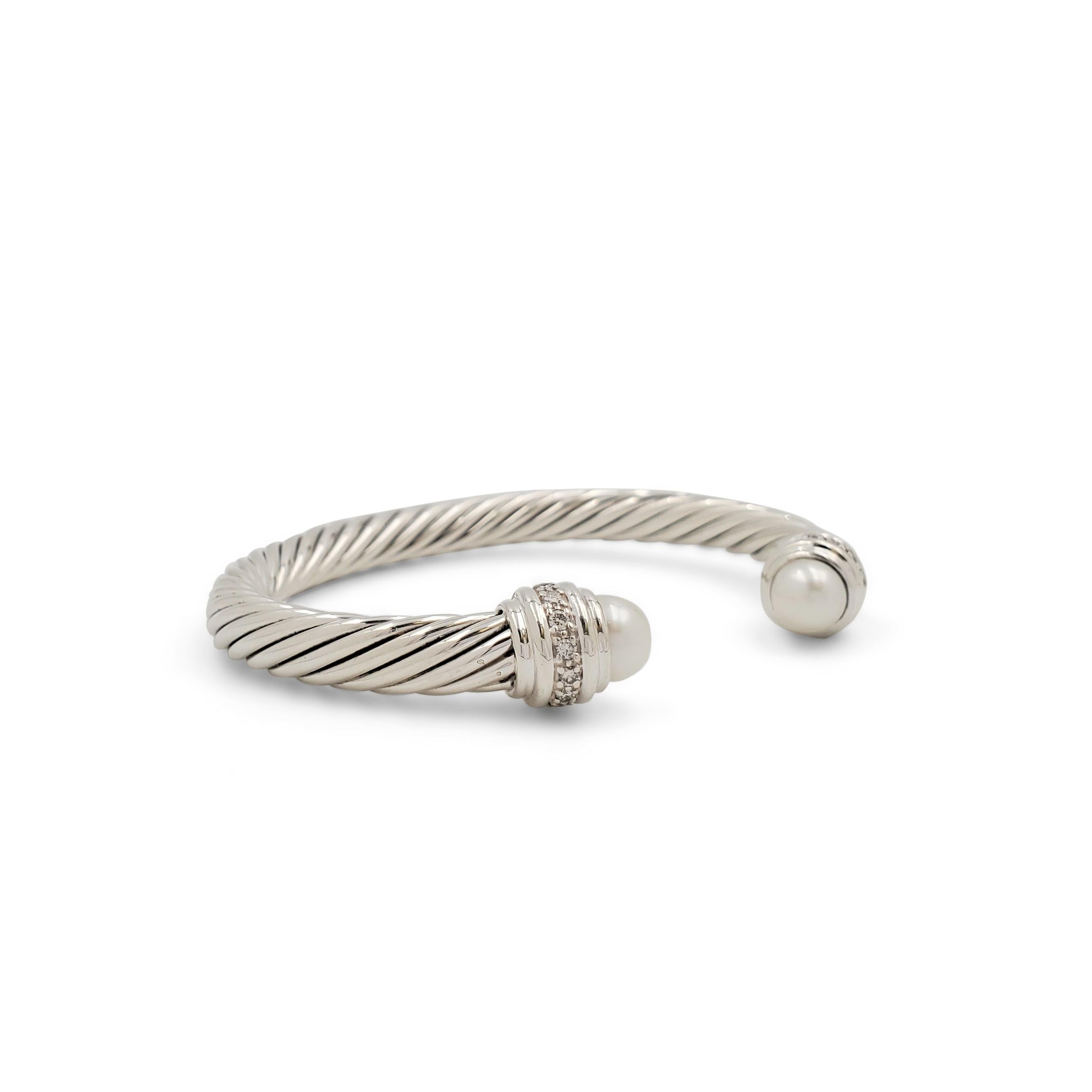 David Yurman Silver Pearl and Diamond Bangle In Excellent Condition In New York, NY