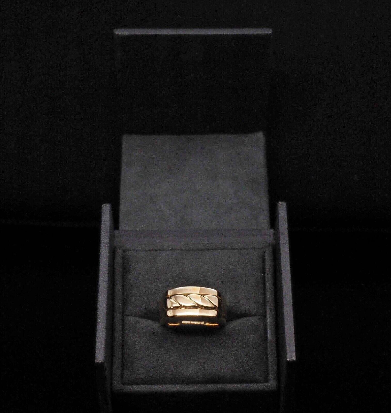 With impeccable craftsmanship, David Yurman produces unique and iconic designs that will always remain relevant. Crafted in solid 18k yellow gold with a high polish finish, this heavy men’s cigar ring is a must have. The sleek design of this cigar
