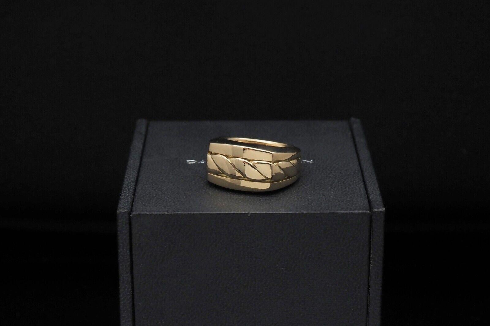 Men's David Yurman Solid 18k Yellow Gold Contemporary Cigar Ring, Size 8 - 19.1g For Sale
