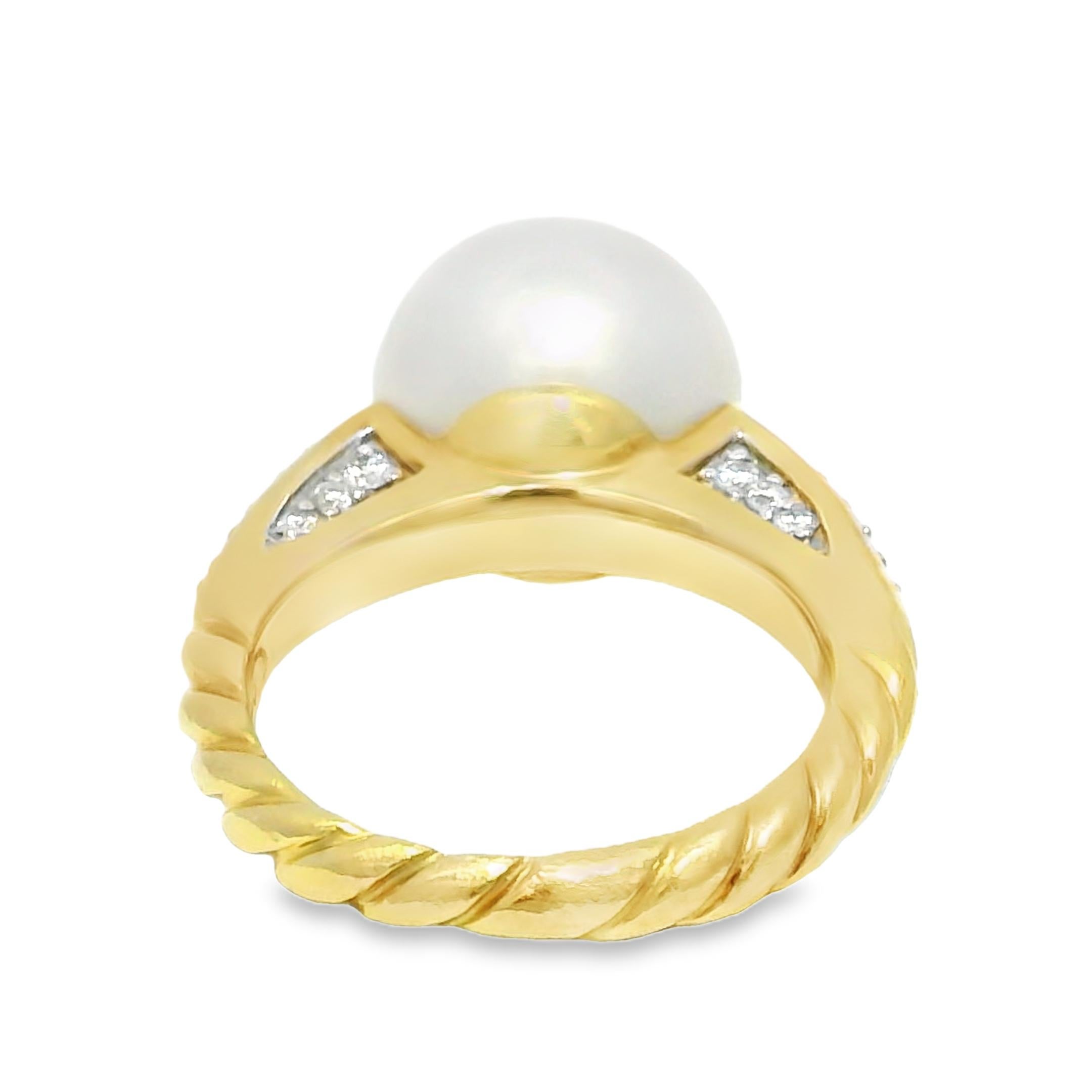 David Yurman South Sea Pearl & Natural Diamond 18-Karat Ring In Stock im Angebot 3