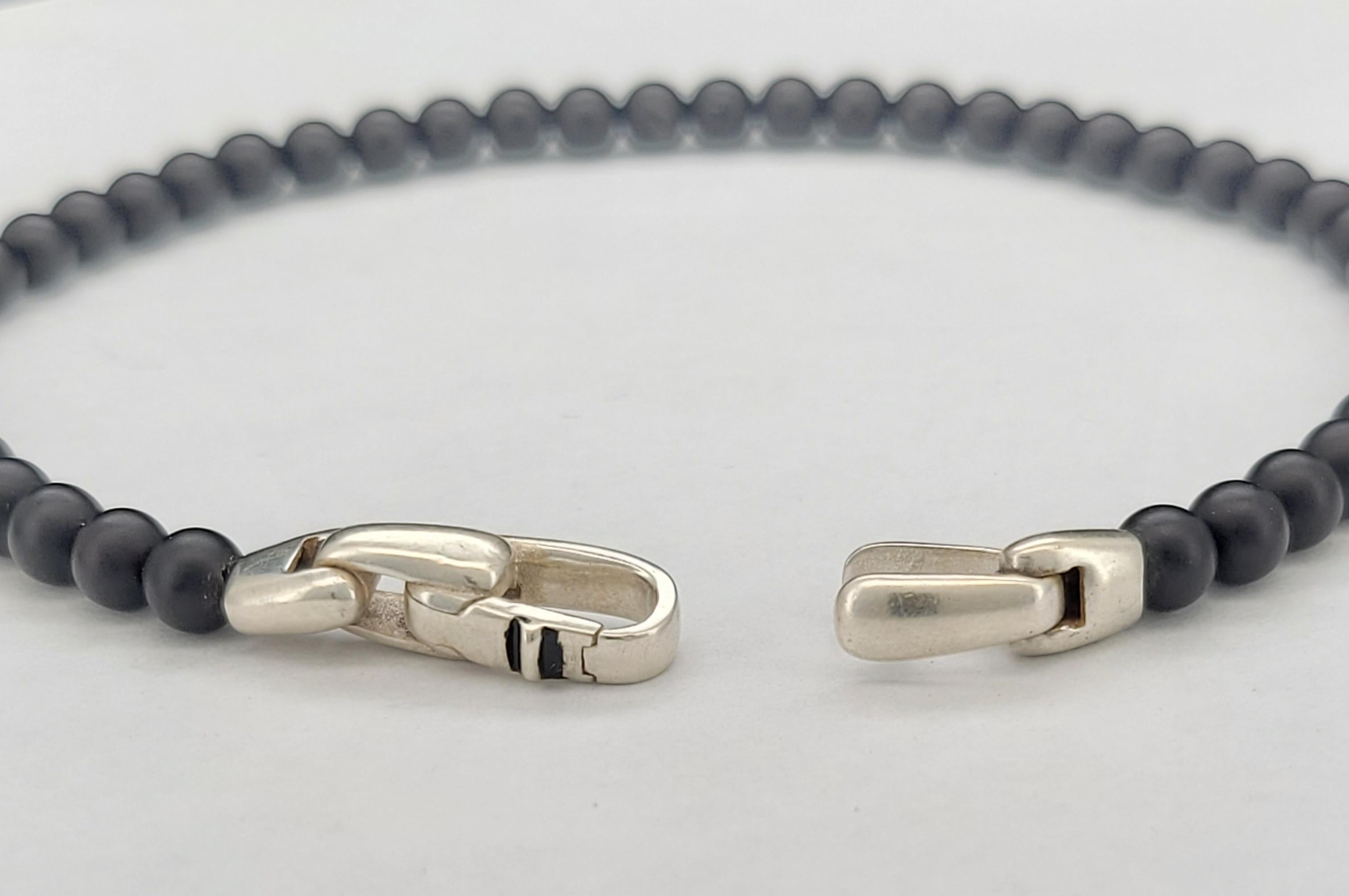 David Yurman Spiritual Beads Bracelet Black Onyx with Sterling Silver, 4mm In New Condition For Sale In New York, NY