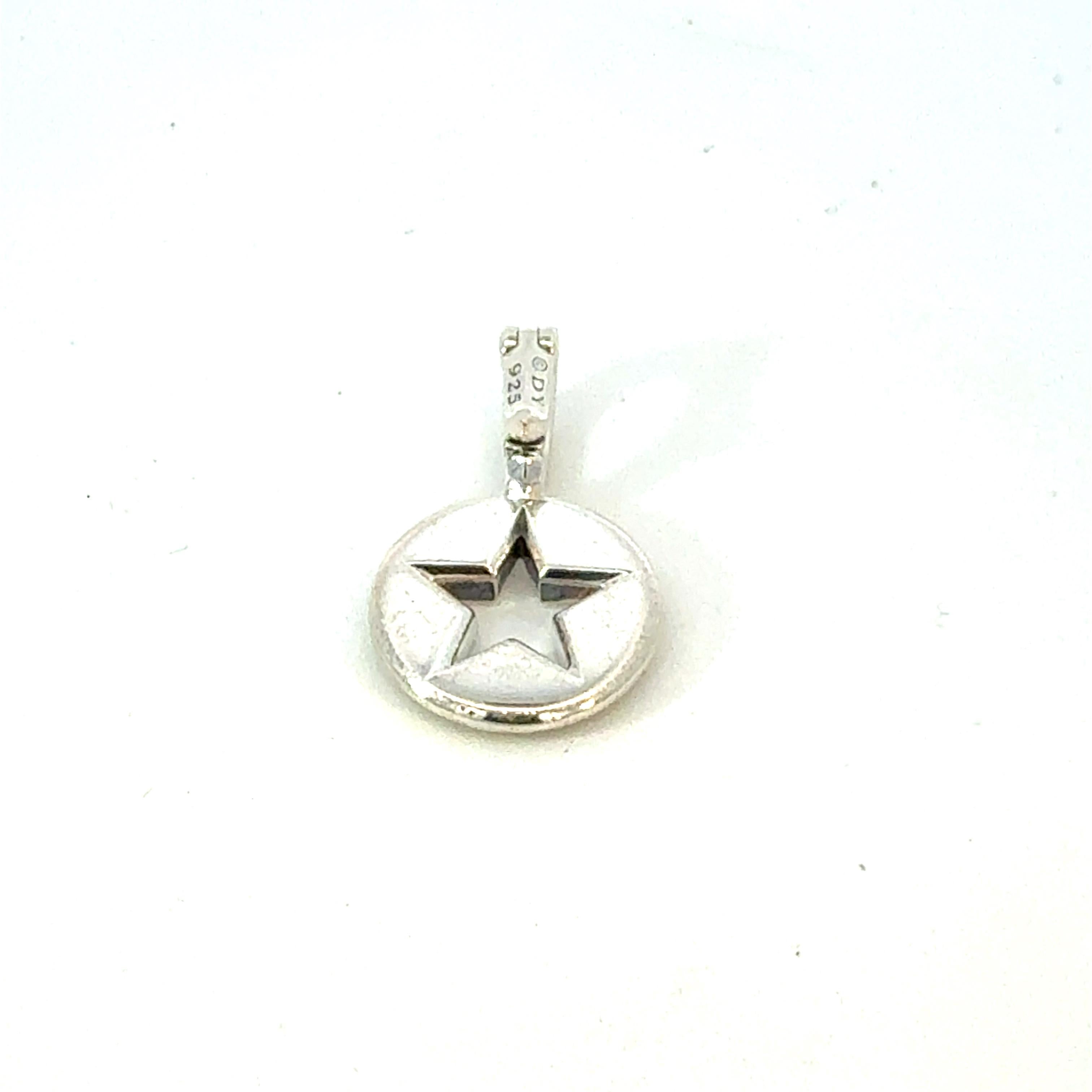David Yurman Star Amulet Pendant Sterling Silver Estate In Good Condition For Sale In Brooklyn, NY