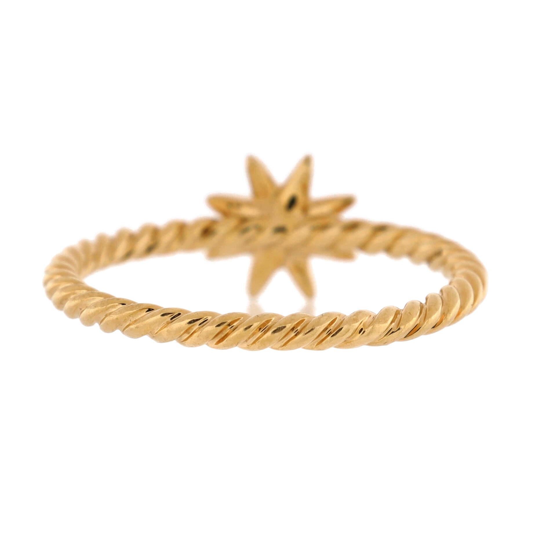 Condition: Excellent. Faint wear throughout.
Accessories: No Accessories
Measurements: Size: 6.5, Width: 1.75 mm
Designer: David Yurman
Model: Starburst Cable Ring 18K Yellow Gold with Diamonds Petite
Exterior Color: Yellow Gold
Item Number: 209421/1
