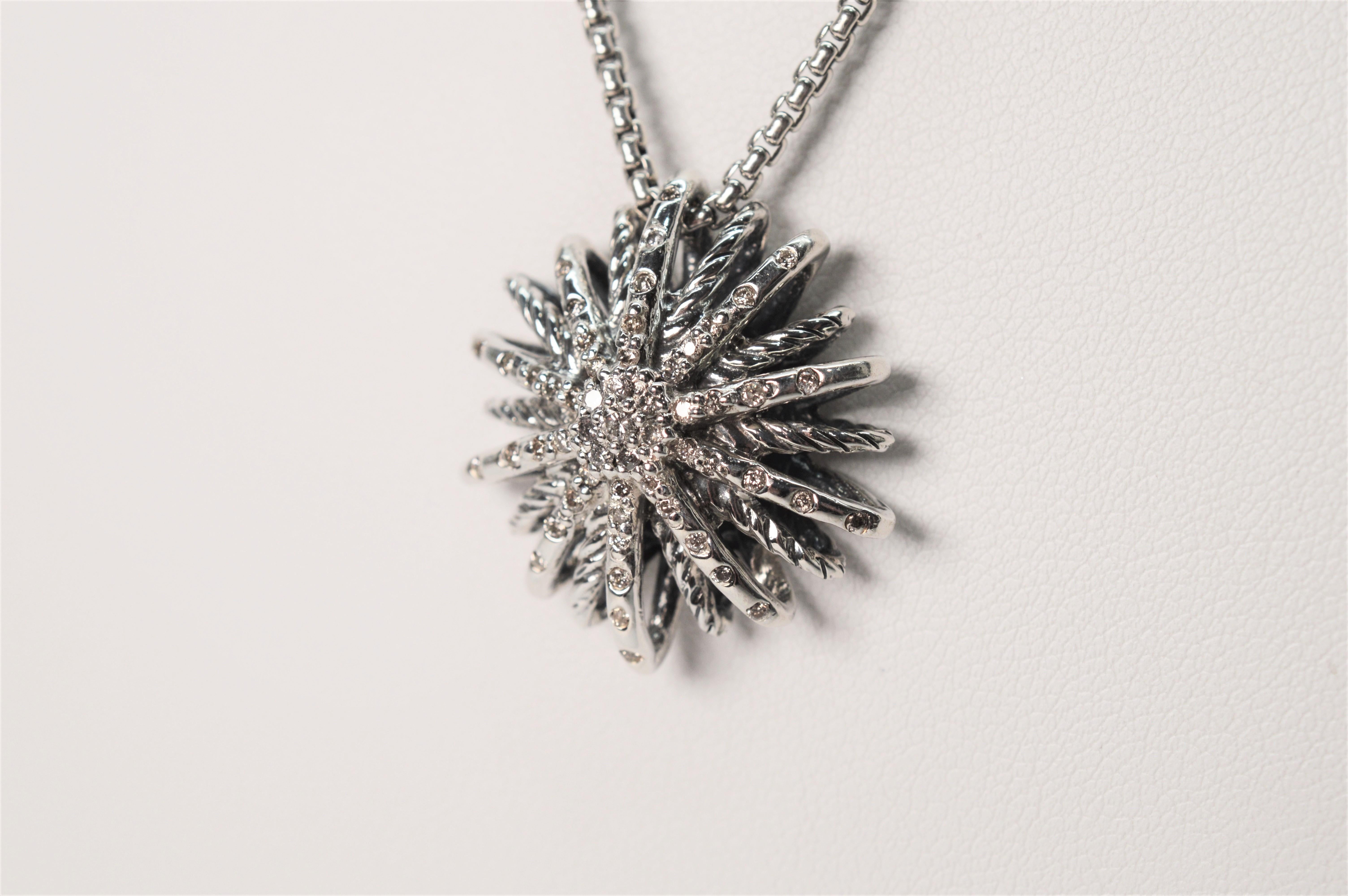 David Yurman Collier pendentif étoile de mer en argent sterling et diamants Pour femmes en vente