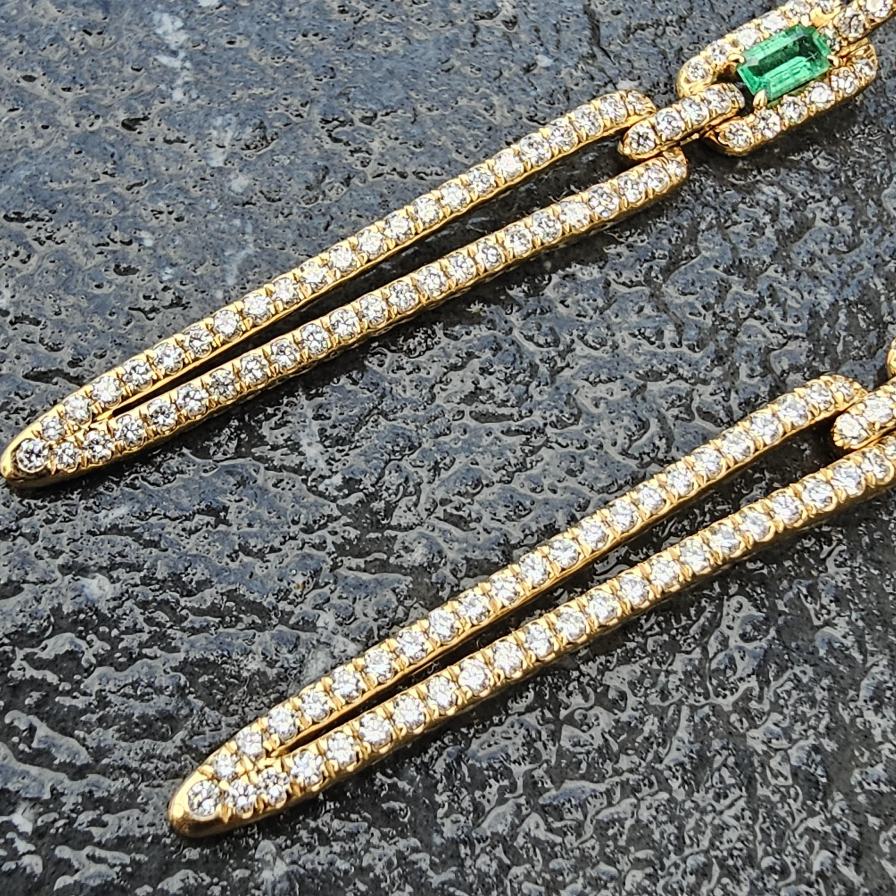 David Yurman Stax Emerald Diamond Earrings Dangle Drop 18k Gold 9400 en vente 3