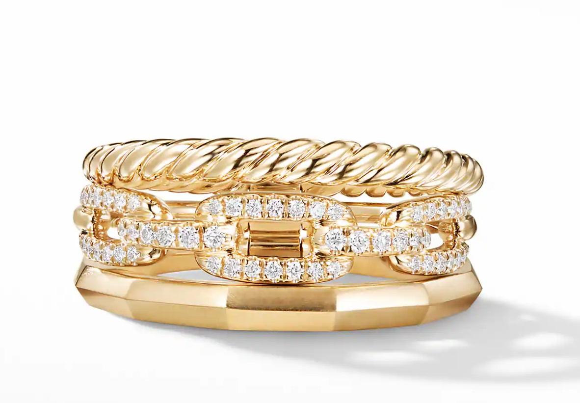 18-karat Yellow Gold
Pavé Diamonds, 0.21 total carat weight
Ring, 12mm
Ring size: 7.5
Comes with David Yurman box
Retail: $2700
