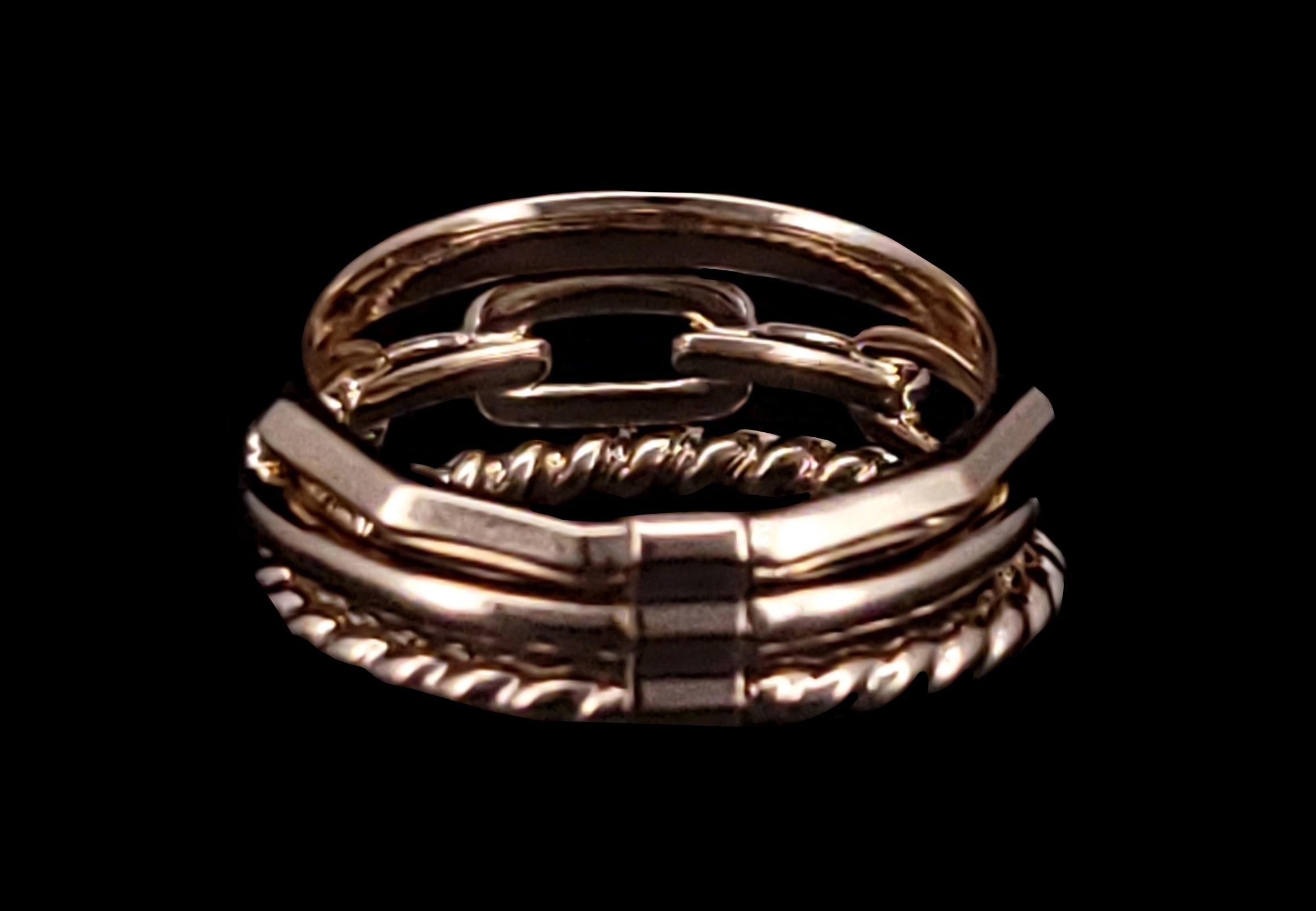 David Yurman Stax Narrow Ring with Diamonds in 18K Gold For Sale 3